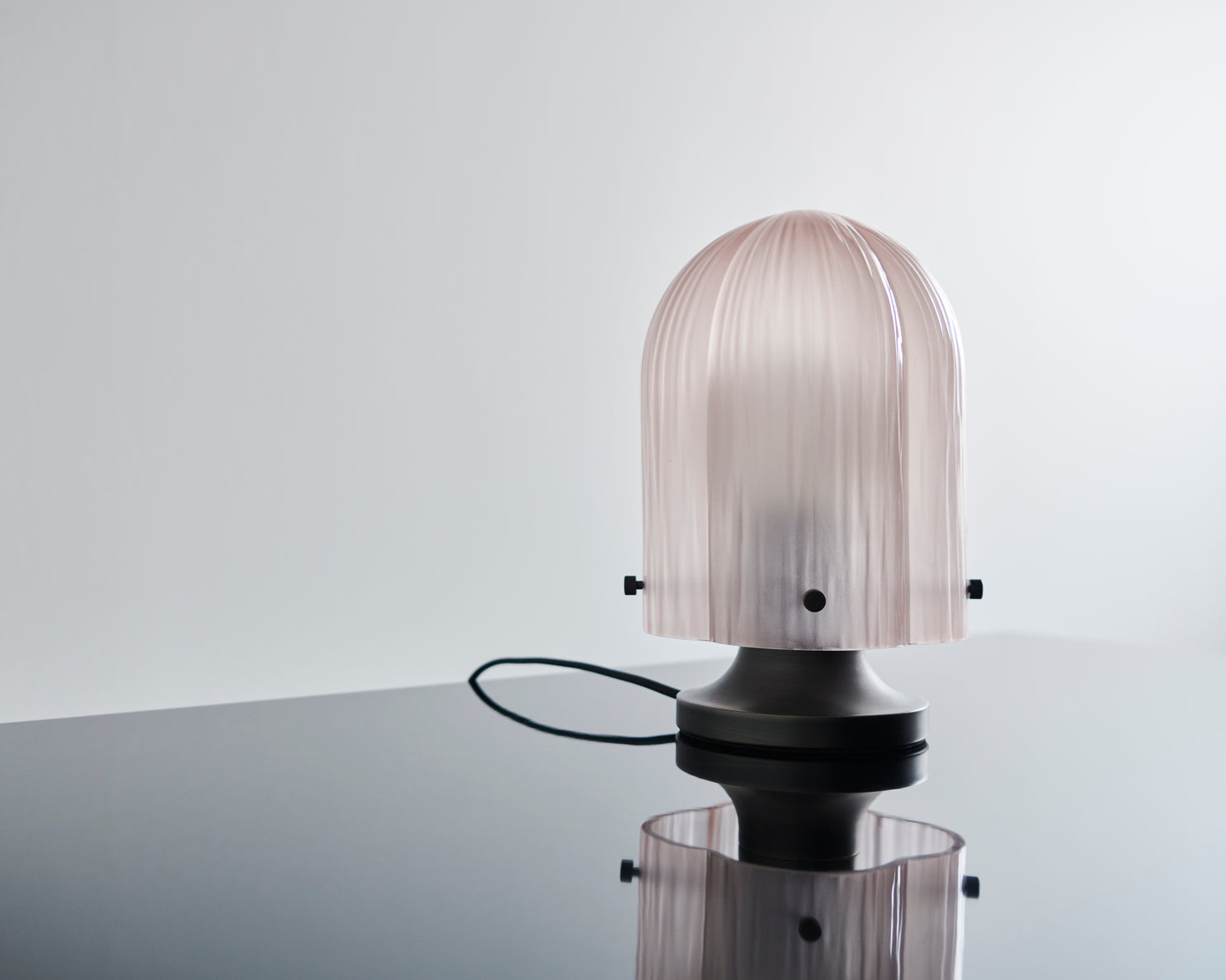 SEINE table lamp smoked glass