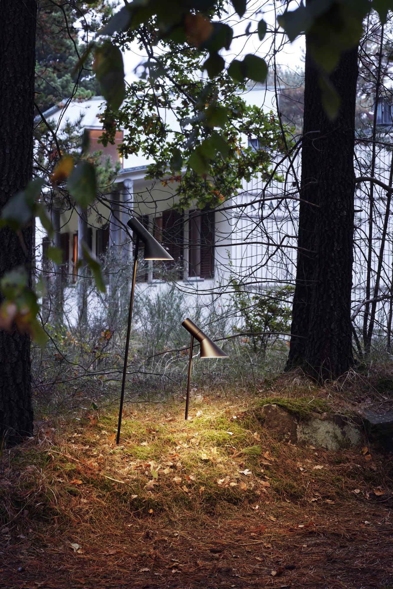 Stehende Außenlampe AJ schwarz