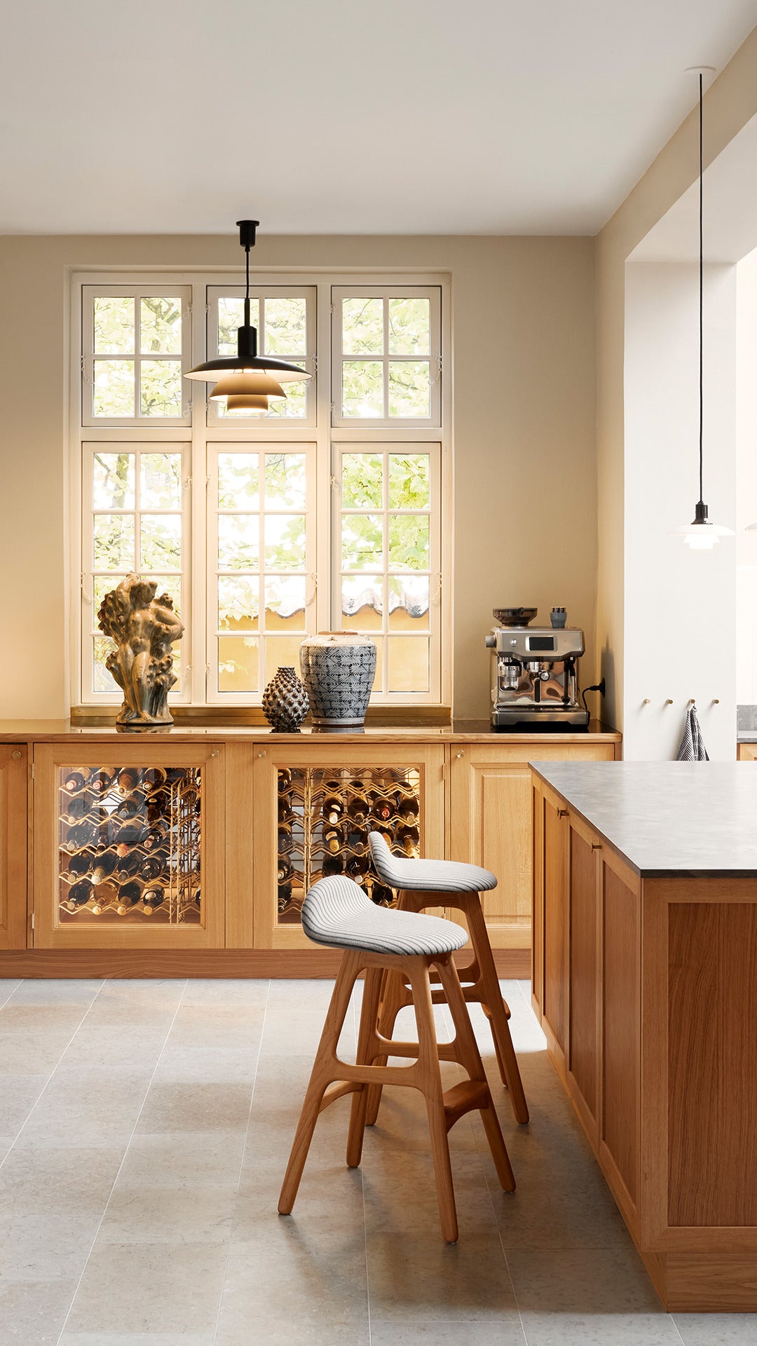 PH 2/1 pendant lamp white with black finish