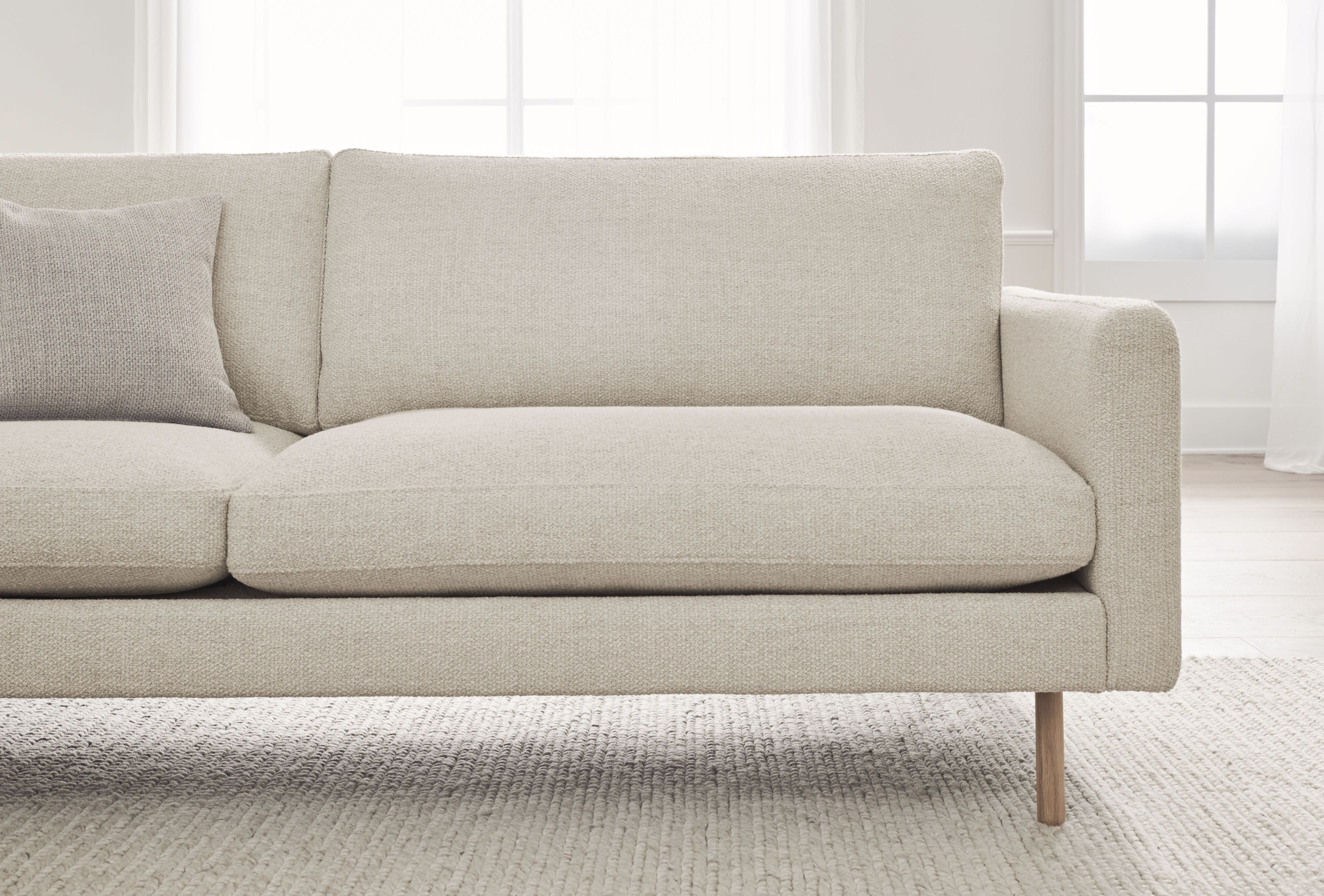 Sofa 5-persoons SCANDINAVIA REMIX met een basis van donker eikenhout