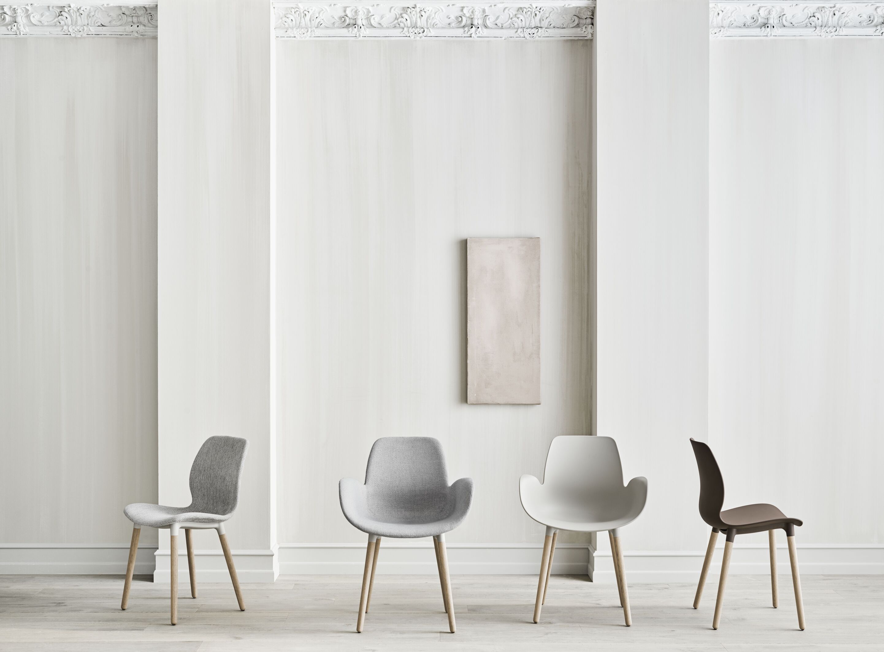 Zwarte SEED fauteuil met zwarte basis