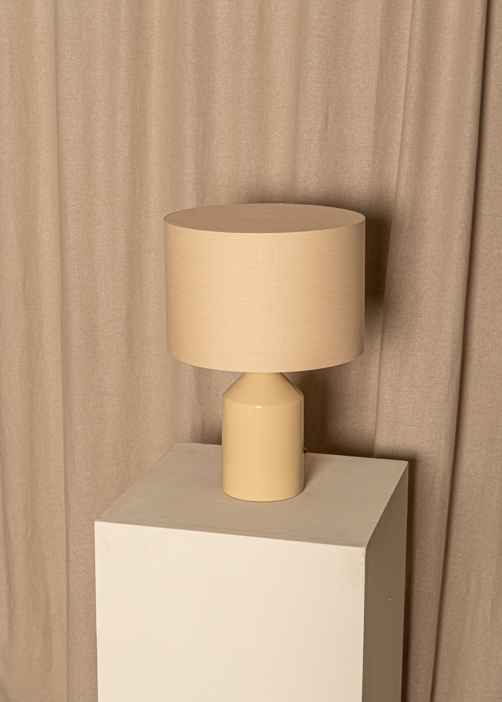 Tafellamp van keramiek JOSEF beige