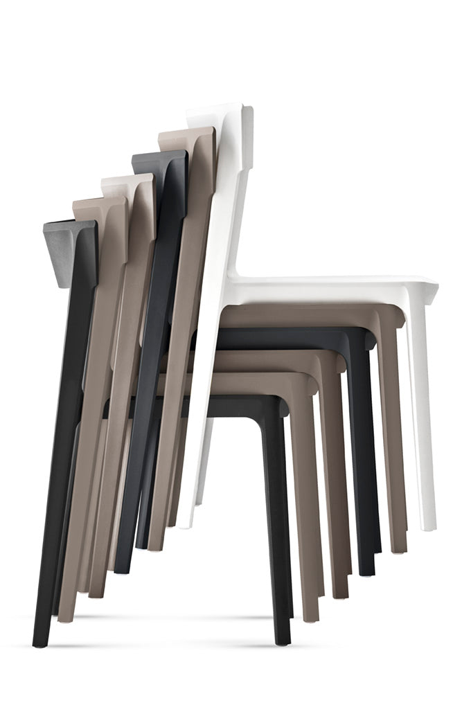 Stuhl SKIN cremefarben