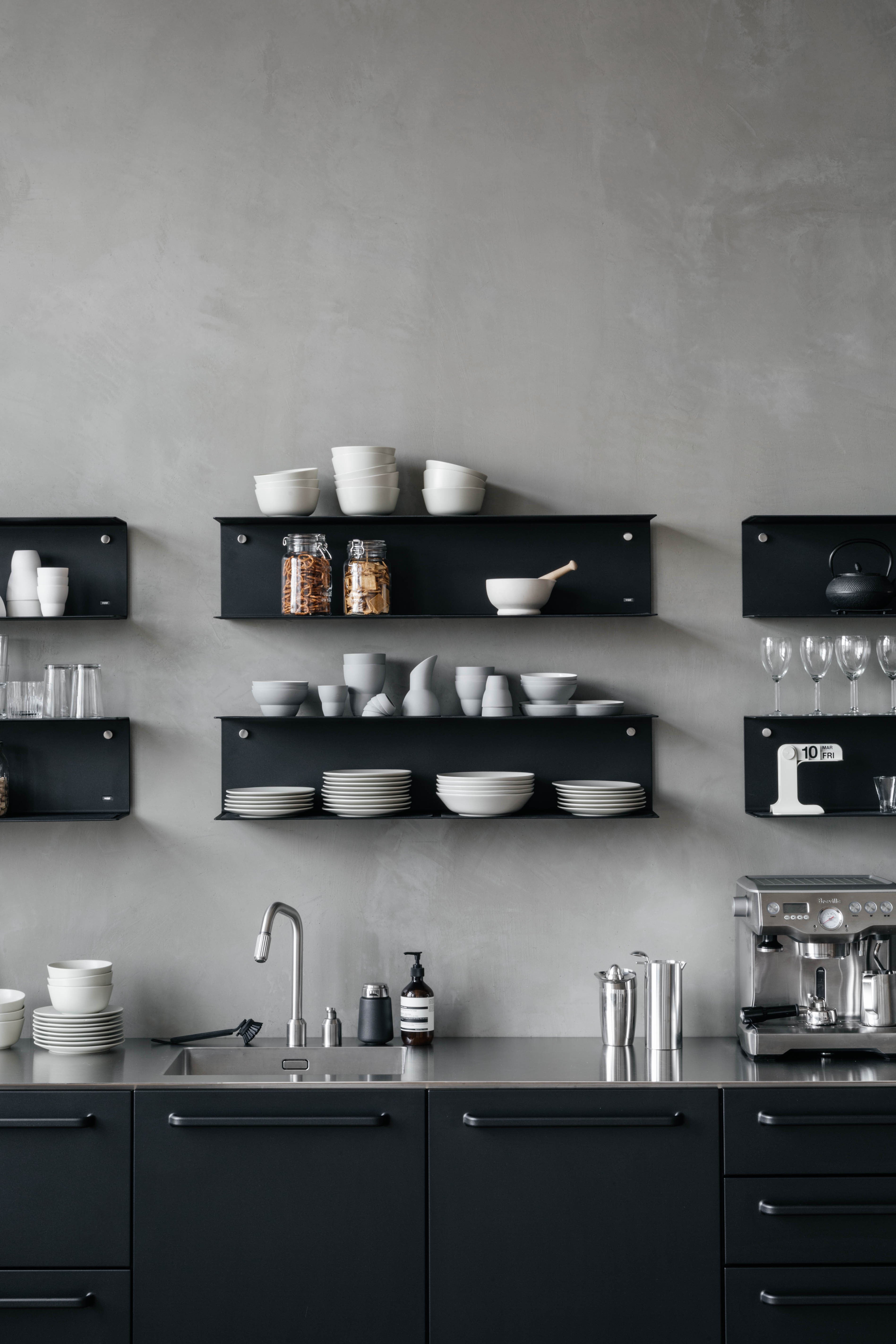 Hanging Shelf VIPP Black