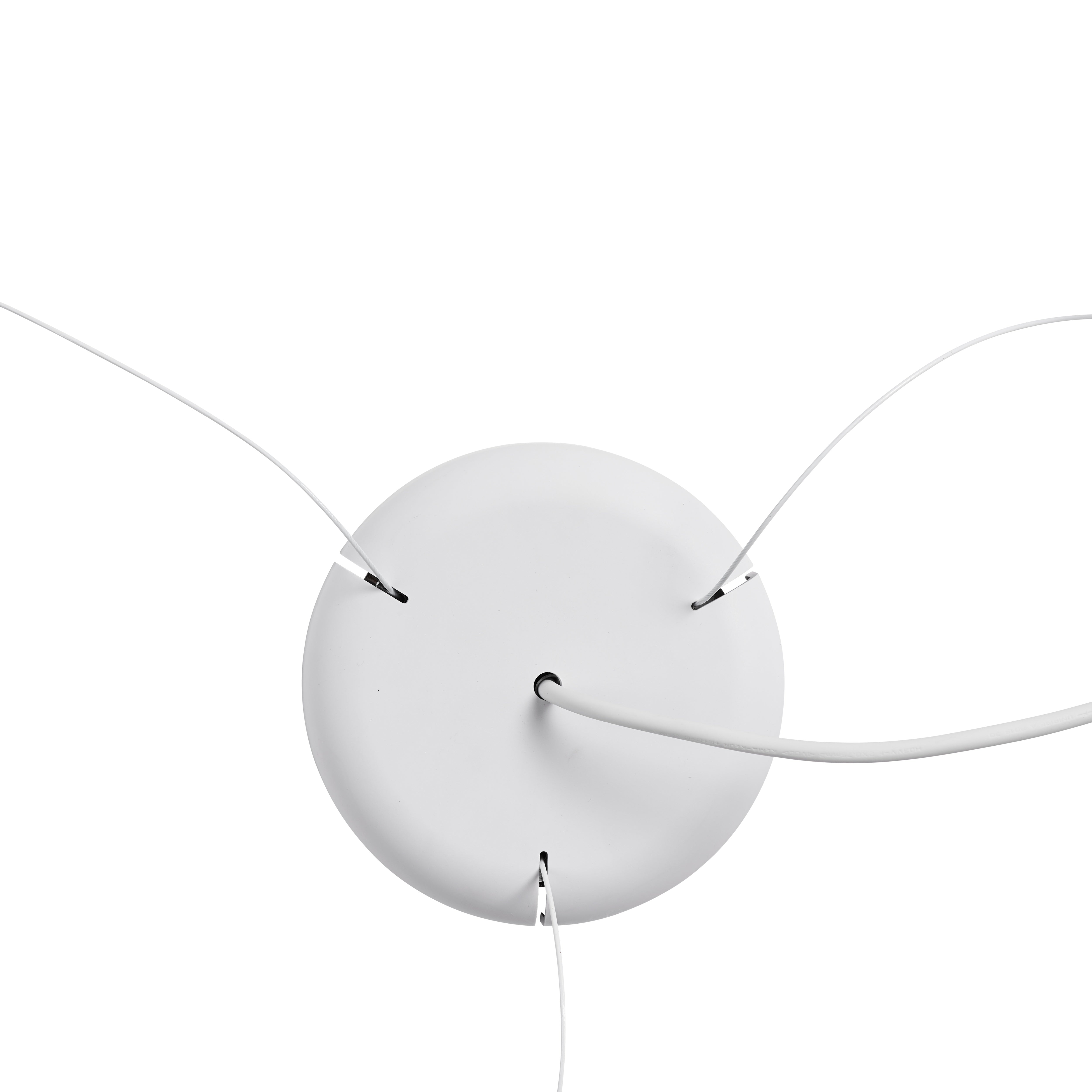 STRAND CLOSED White Pendant Lamp