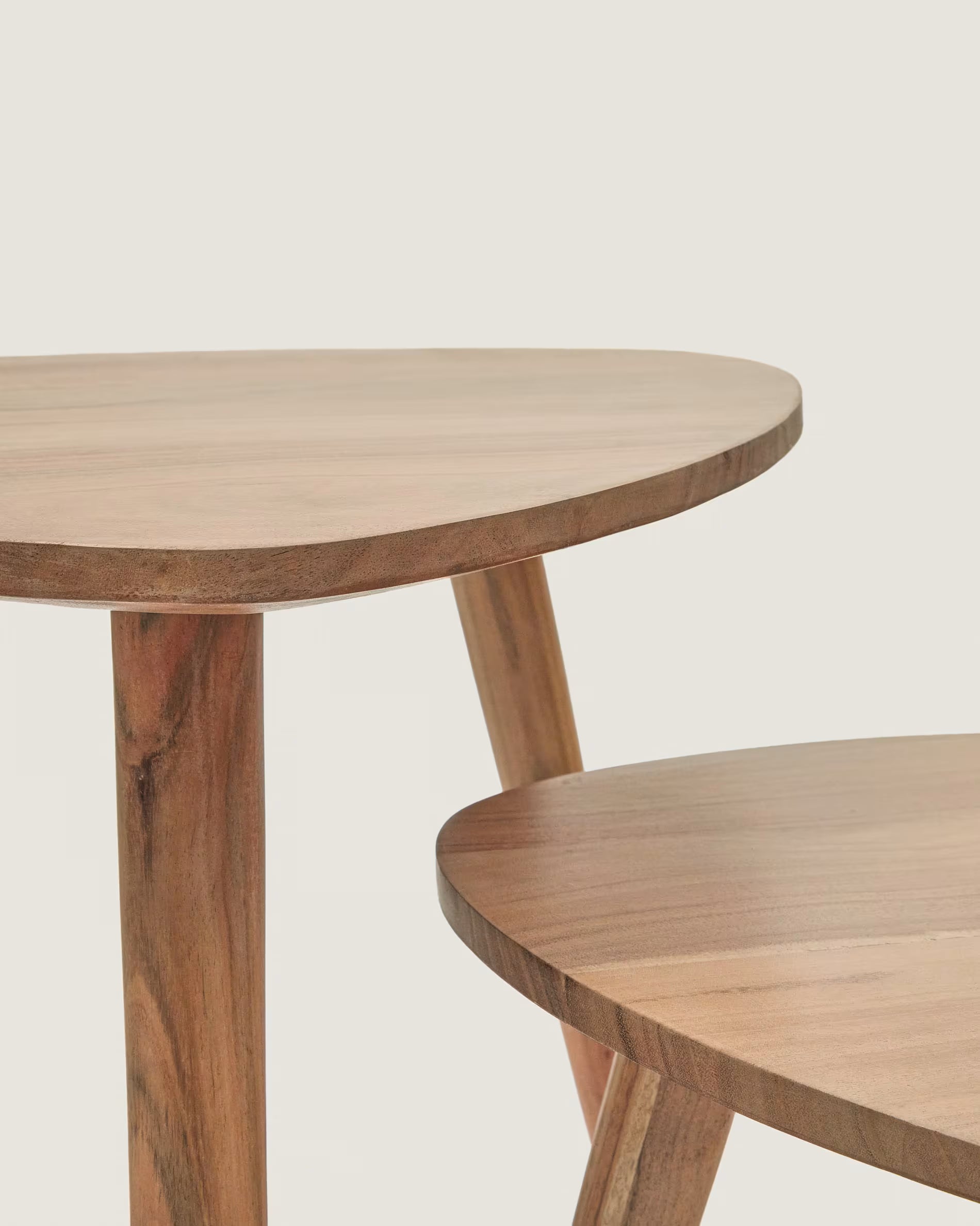 Set von Couchtischen DUVANI Akazienholz