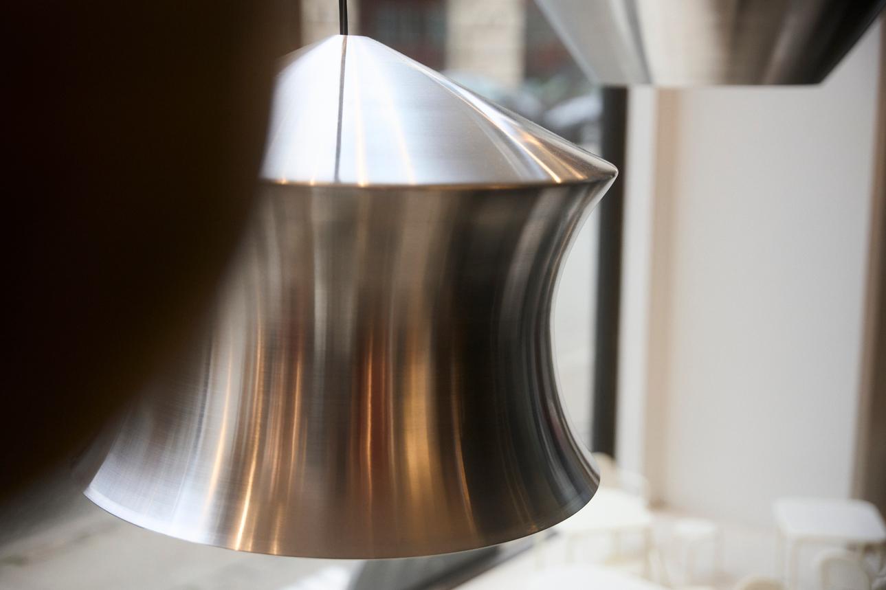 Pendelleuchte UNBEATEN WAIST silber