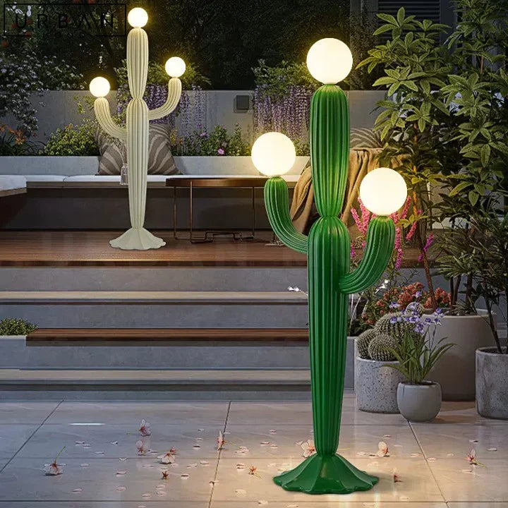 Stehlampe für den Außenbereich SAGUARO weiß