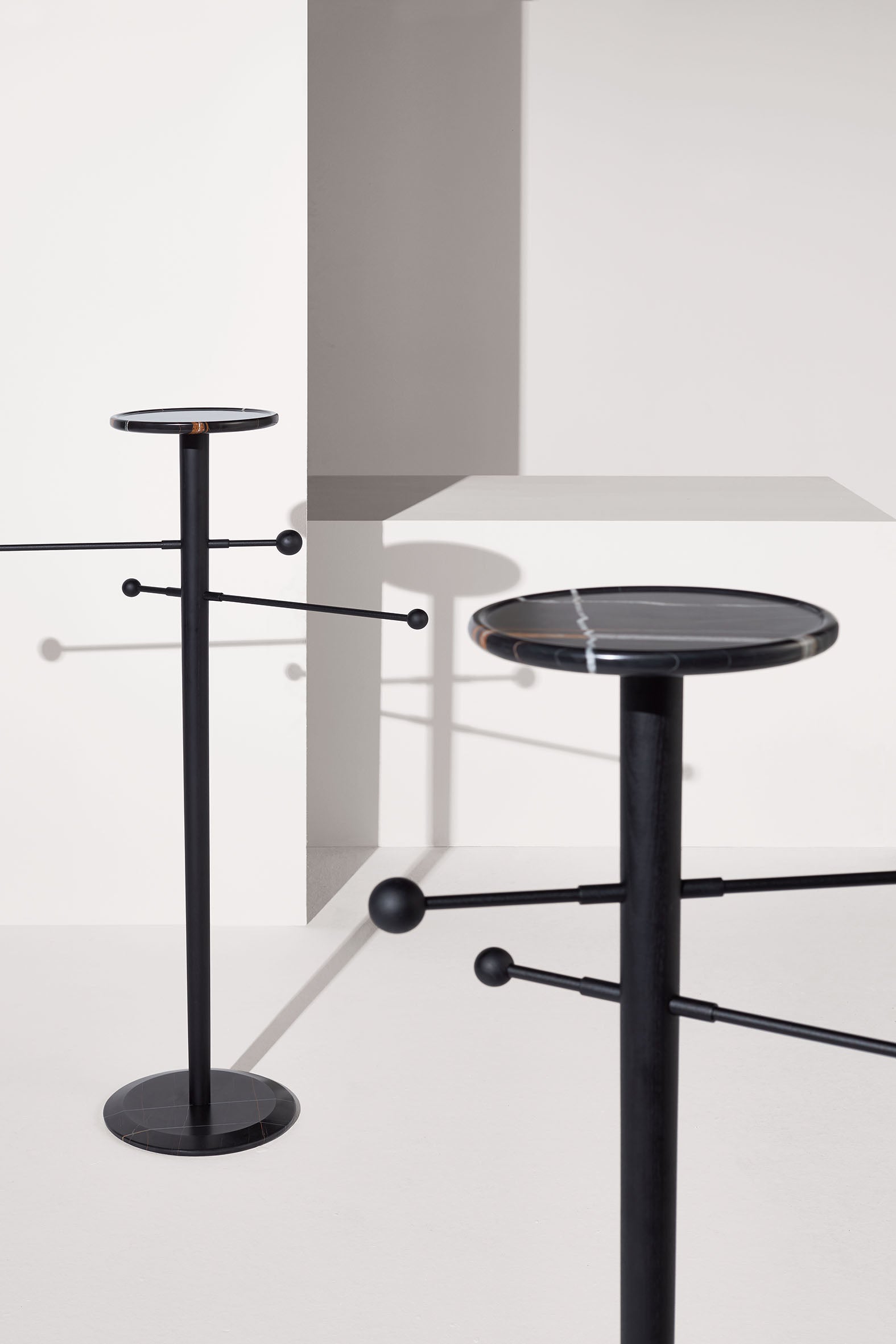 Wandgarderobe TOALLERO Holz mit Marmor