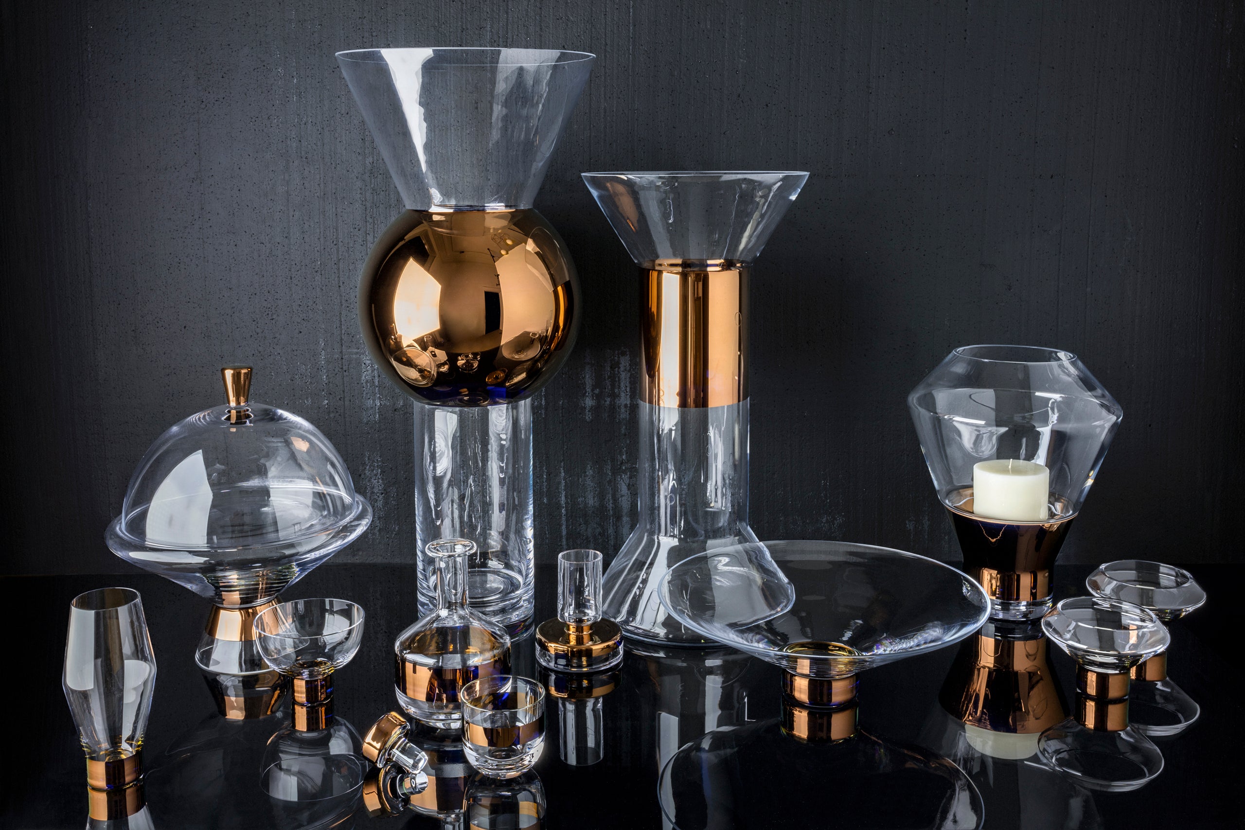 Glazen vaas TANK koperkleurig