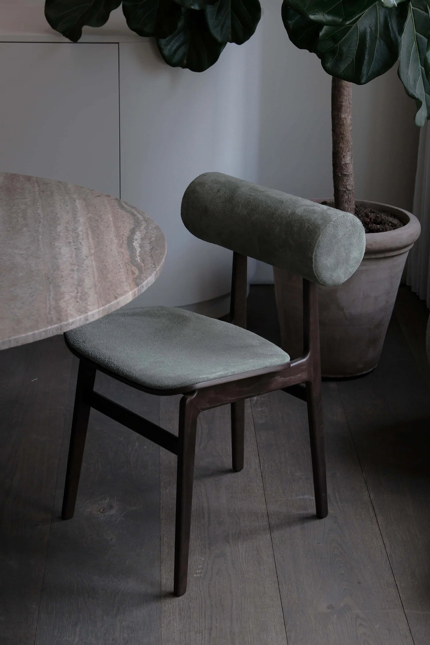 TOTEM Stuhl, Eichenholz