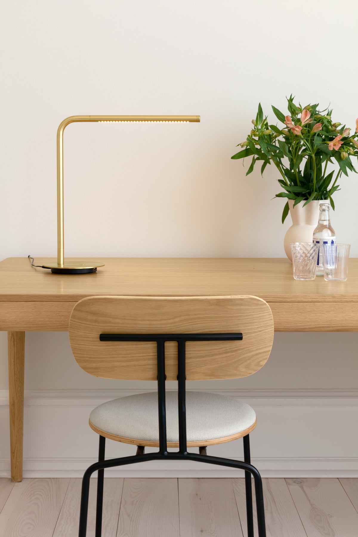 Gouden OMNI tafellamp