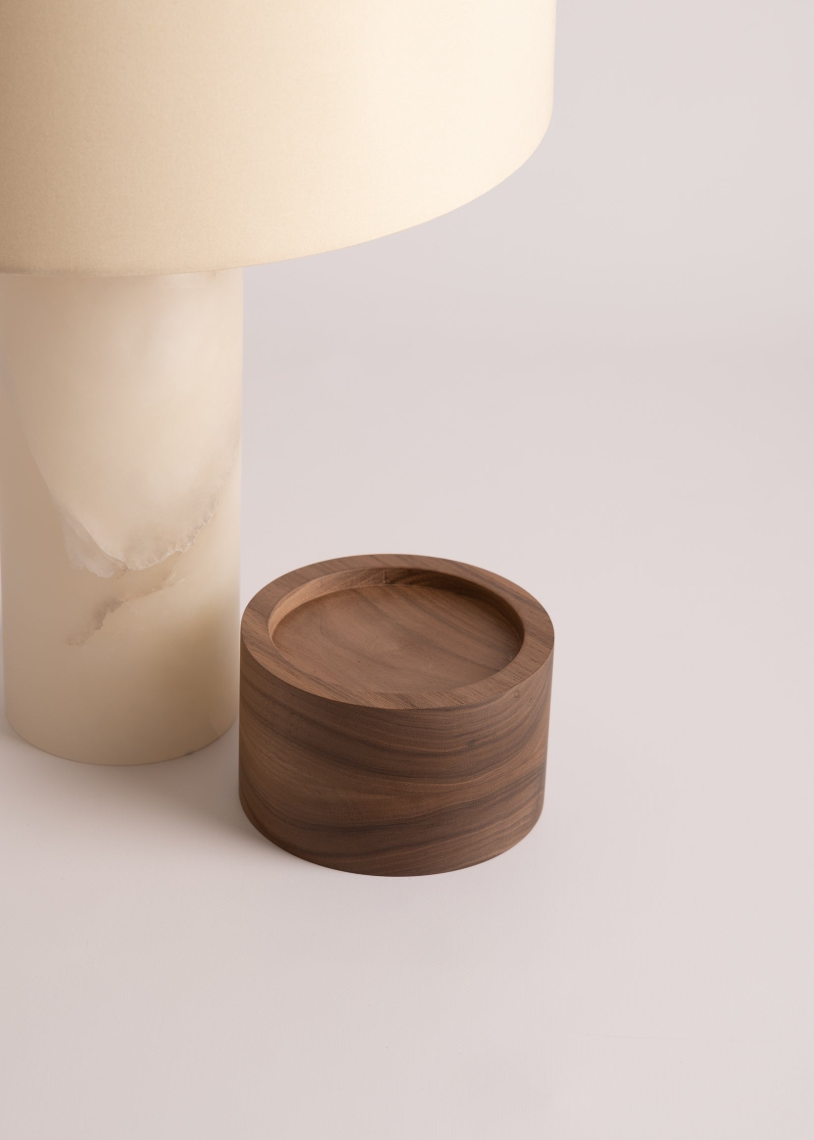 Tafellamp PURA KELO wit alabaster