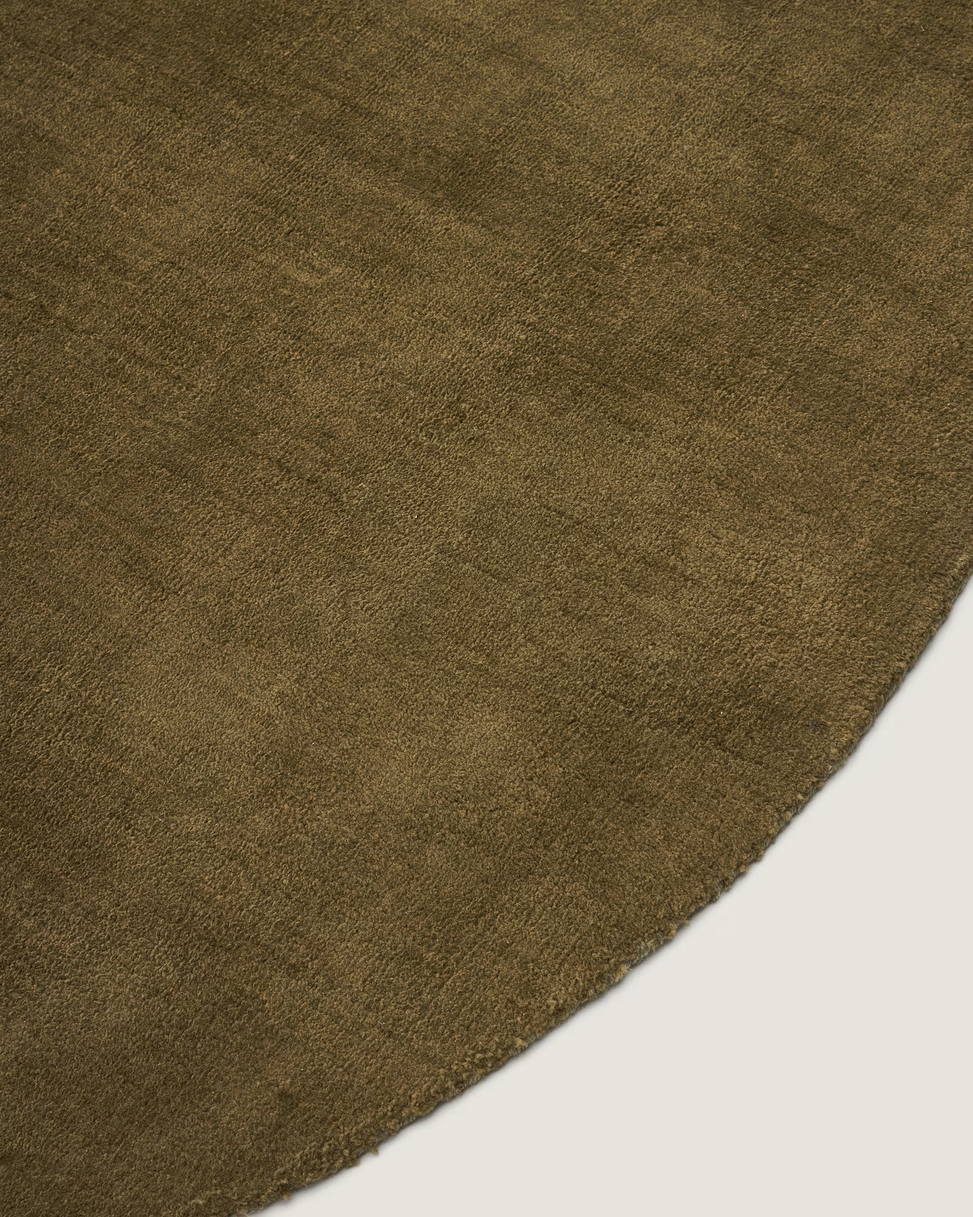 Rundteppich EMPURIES grün