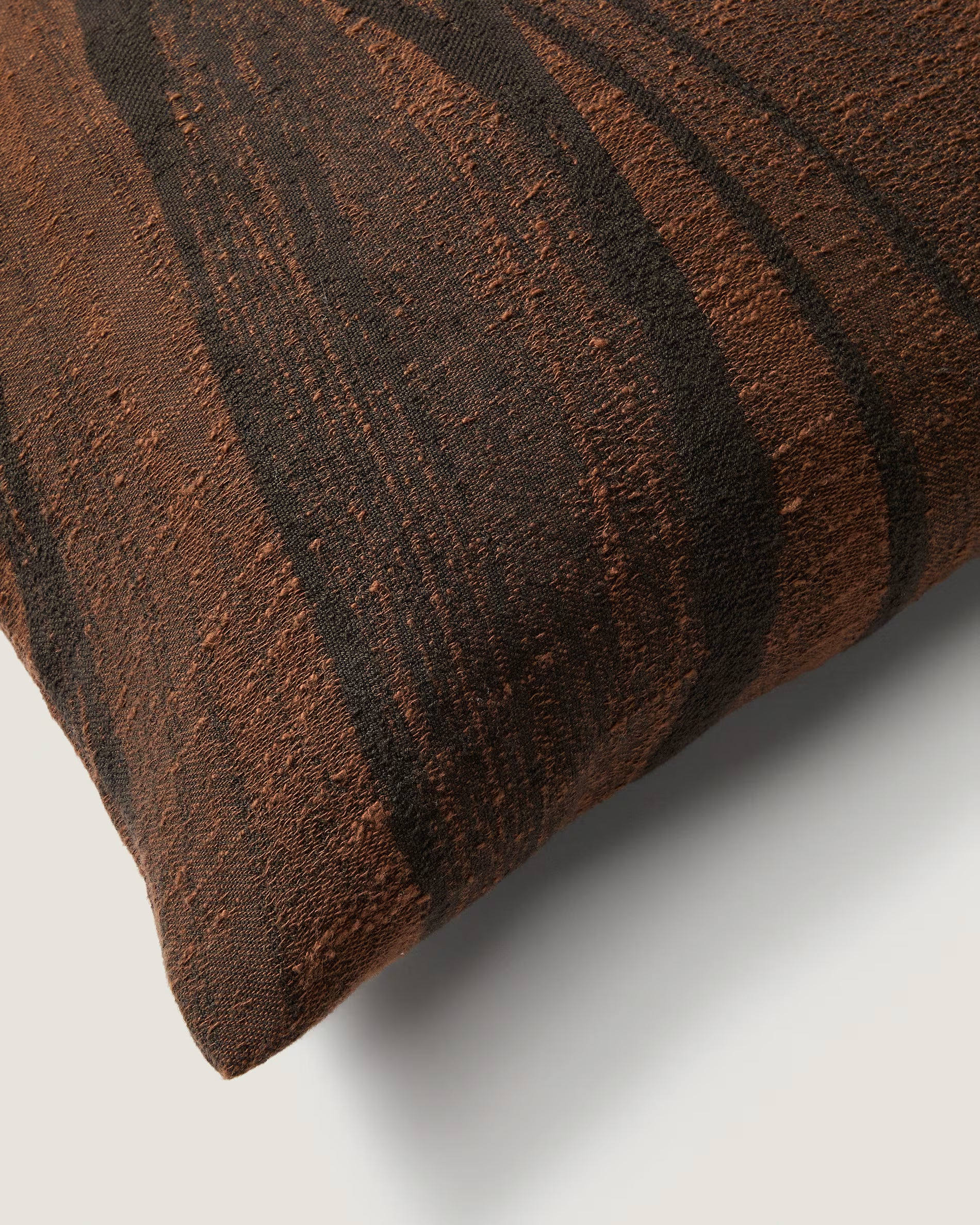 FRILO cushion cover brown