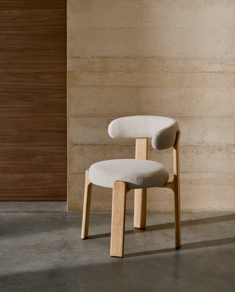 Stoel GRANITE beige chenille met essen basis