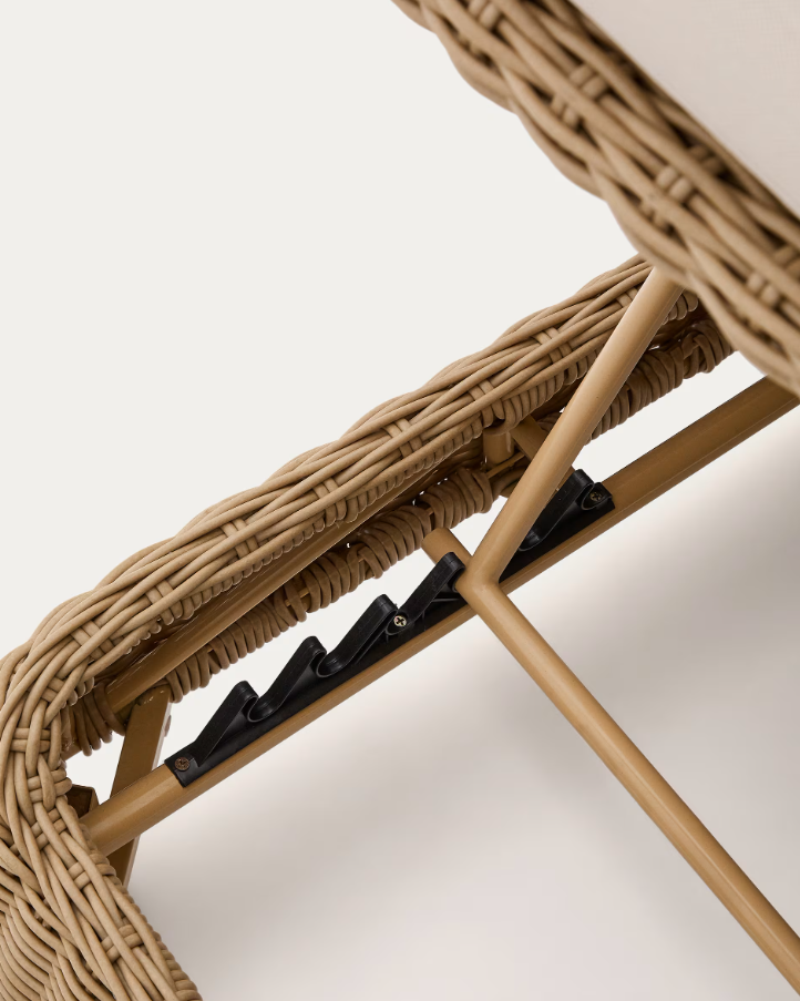 MERIA Lounge Chair Synthetic Rattan
