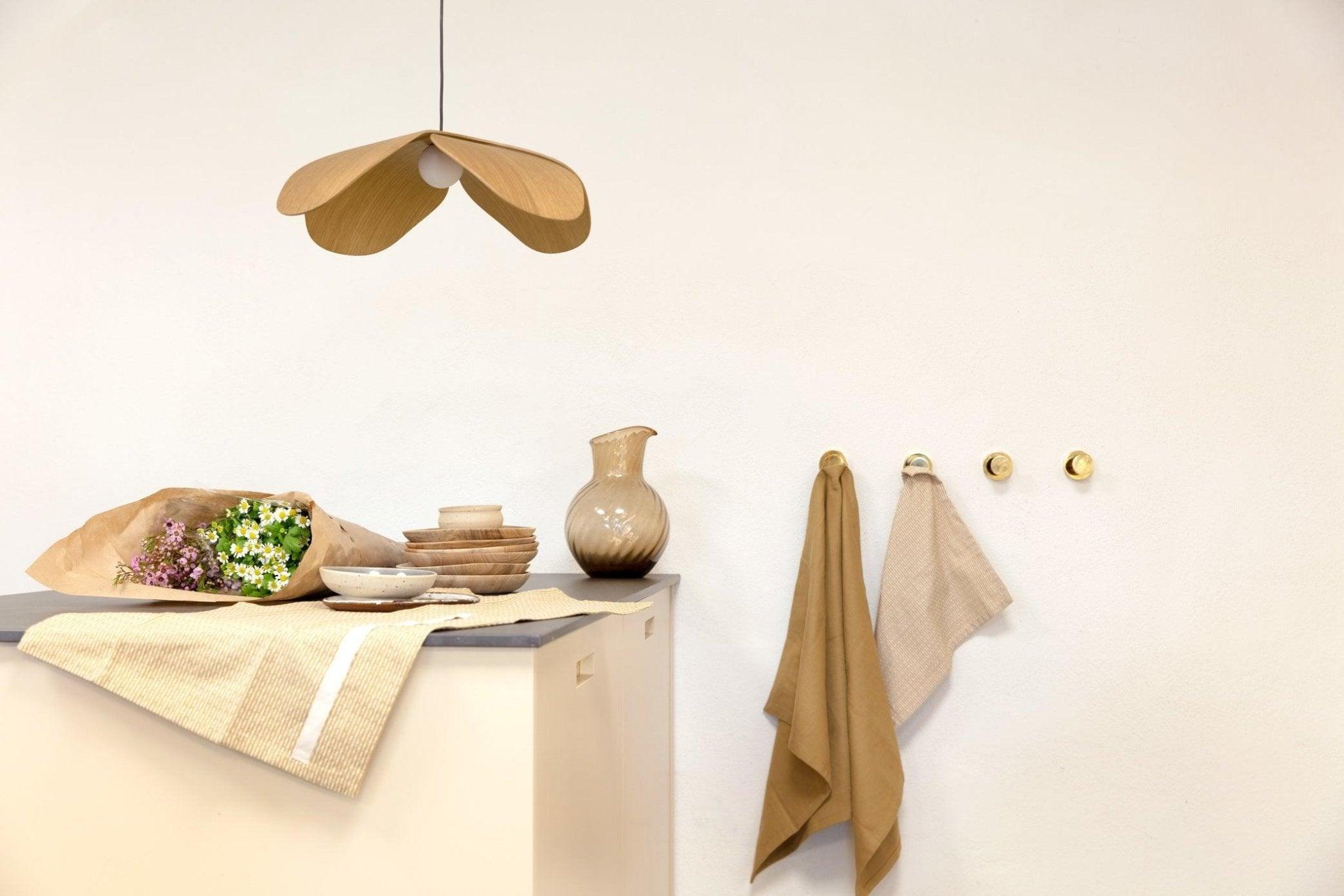 Abażur FORGET ME NOT dąb UMAGE Eye on Design