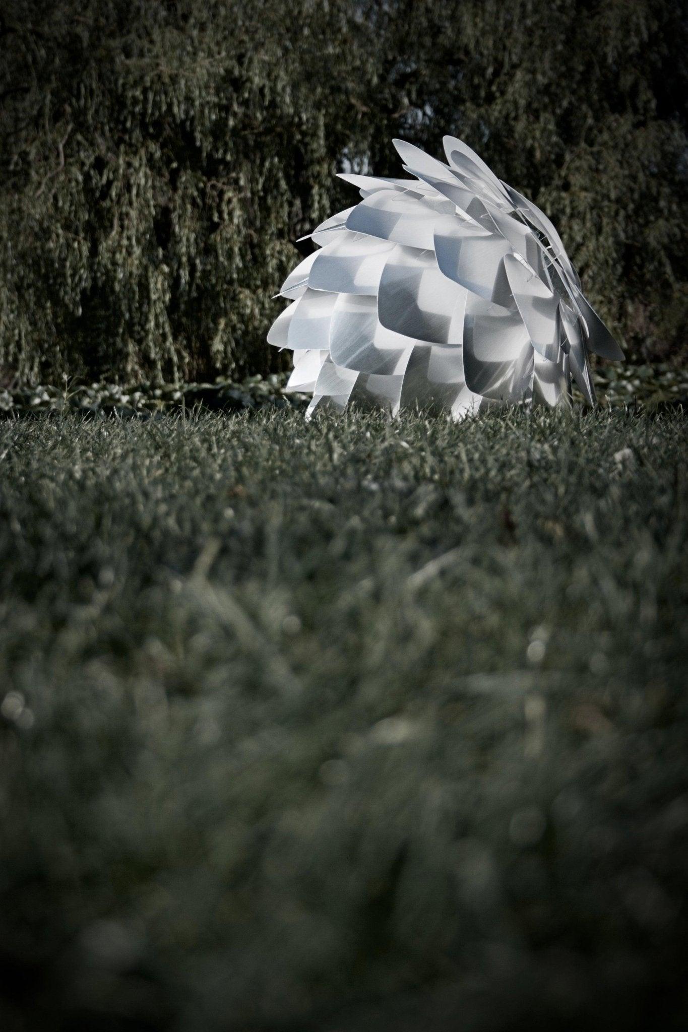 Abażur SILVIA srebrny UMAGE Eye on Design