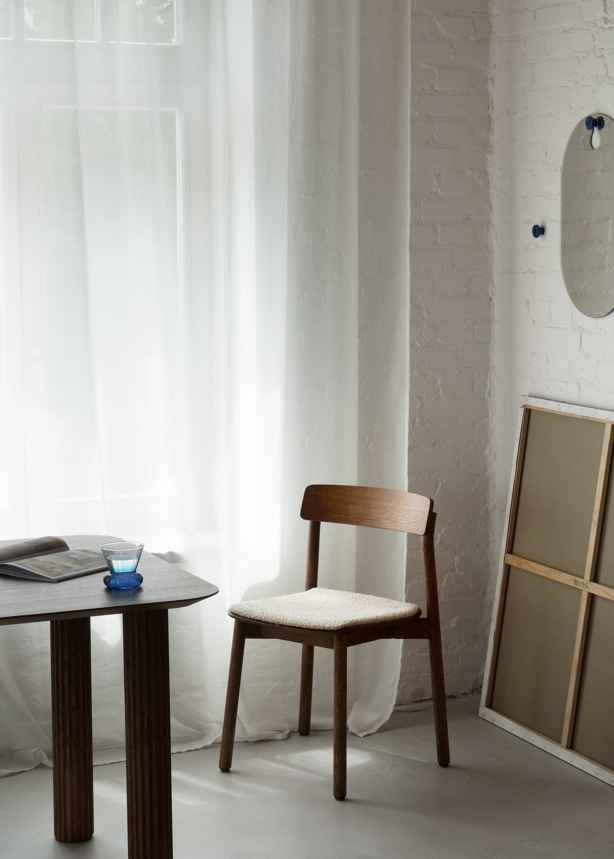 Stuhl ARCHE SOFT dunkles Eichenholz