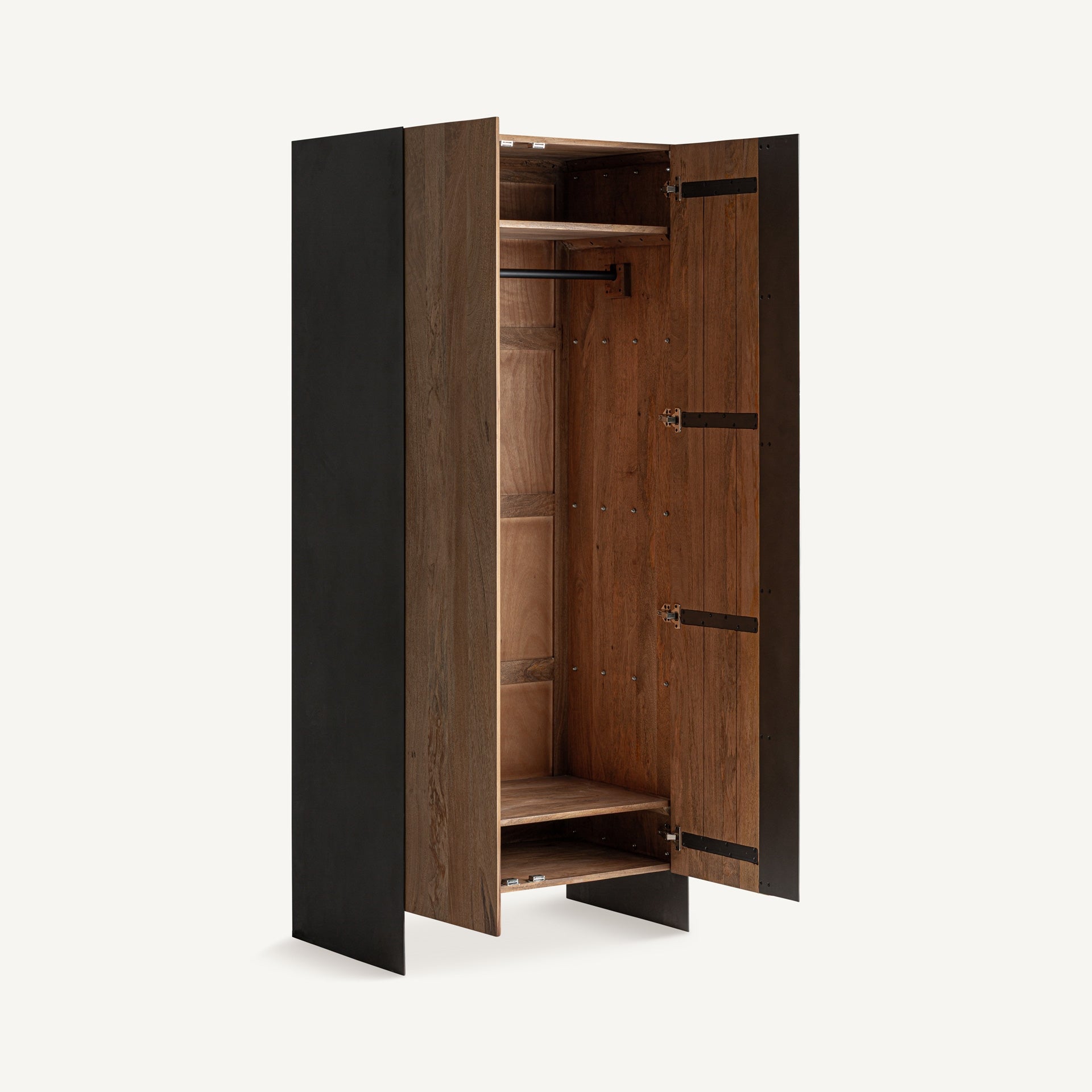 KILLEANY wardrobe in mango wood with metal finish