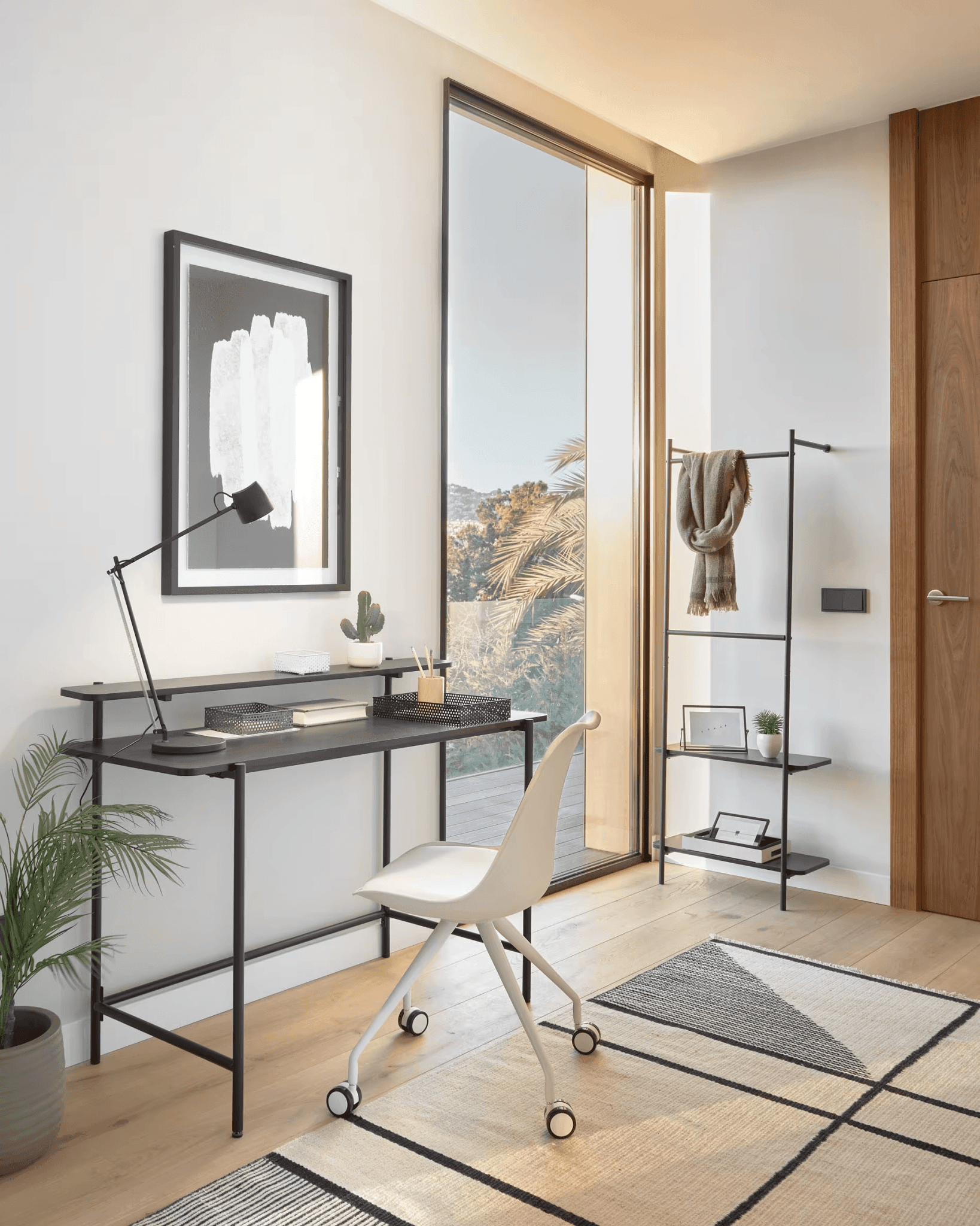 Biurko GALATIA czarny La Forma Eye on Design