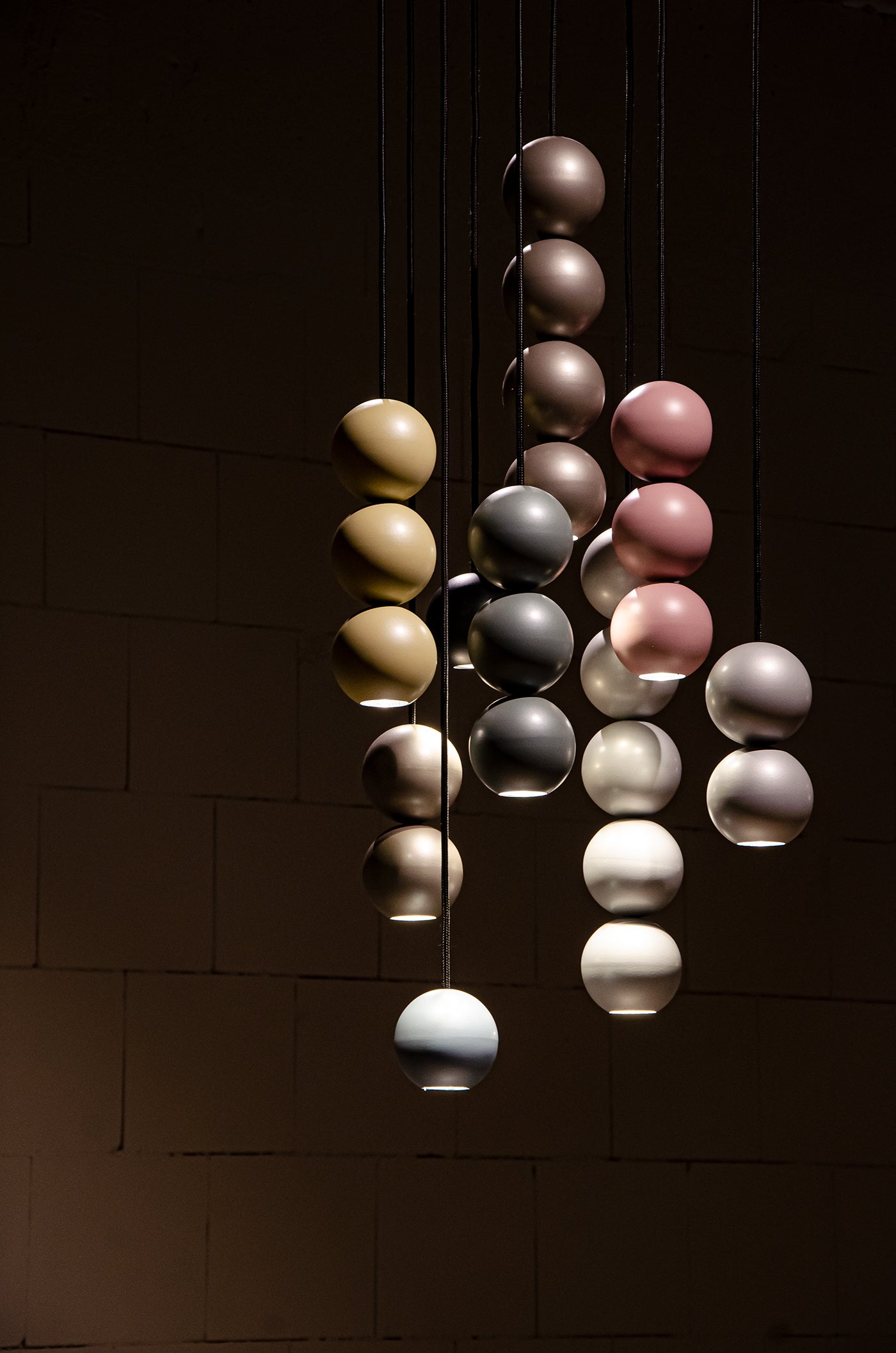 BOLA BOLA LED customizable pendant lamp