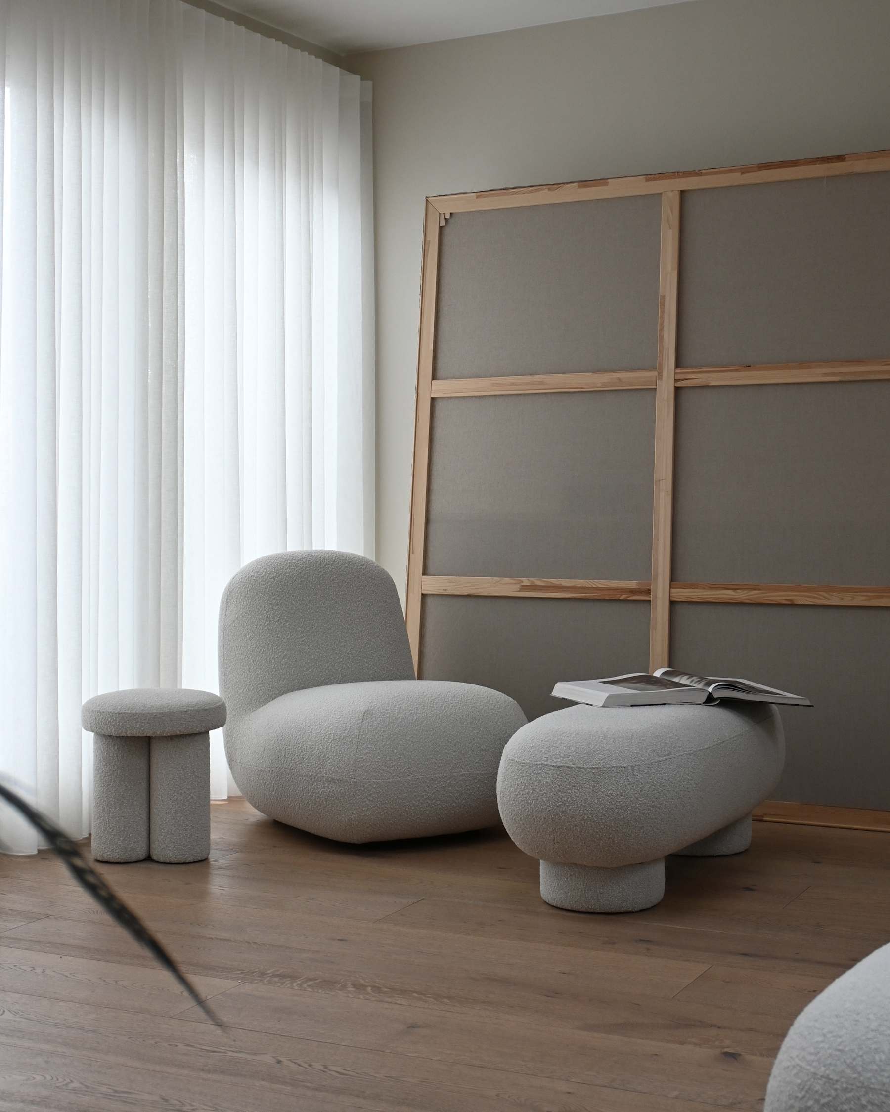 Fauteuil zonder armleuningen TOE FLAT bouclé wit