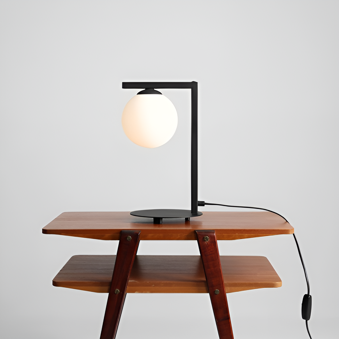 Zac black table lamp
