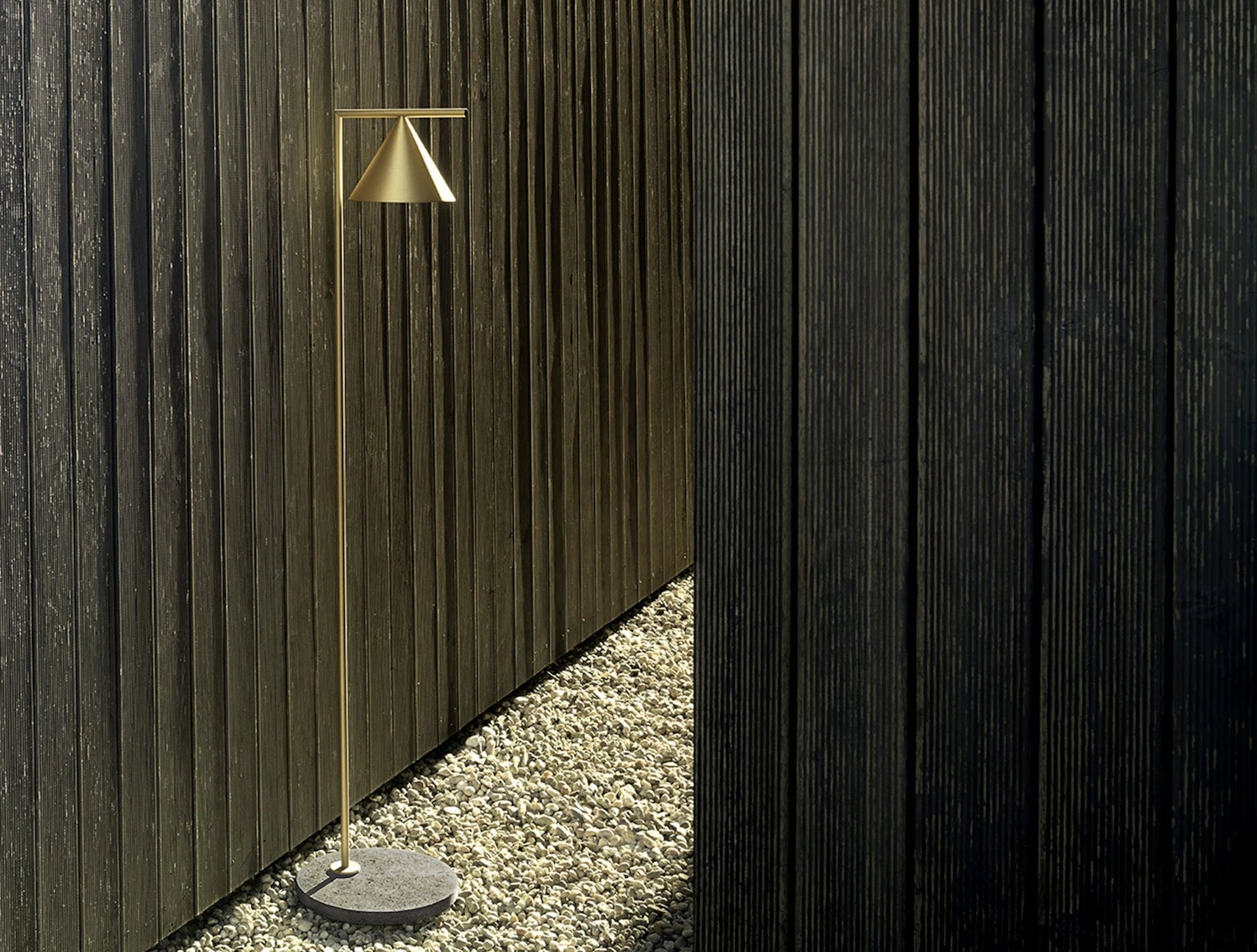 Vloerlamp CAPTAIN FLINT messing