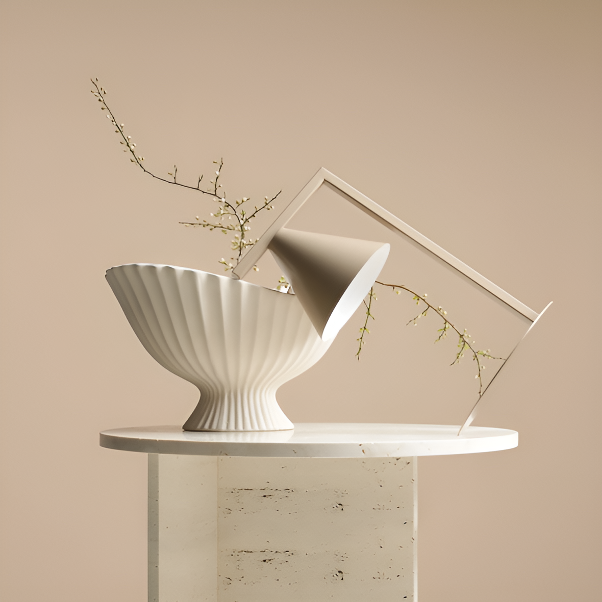 FORM Tischleuchte beige