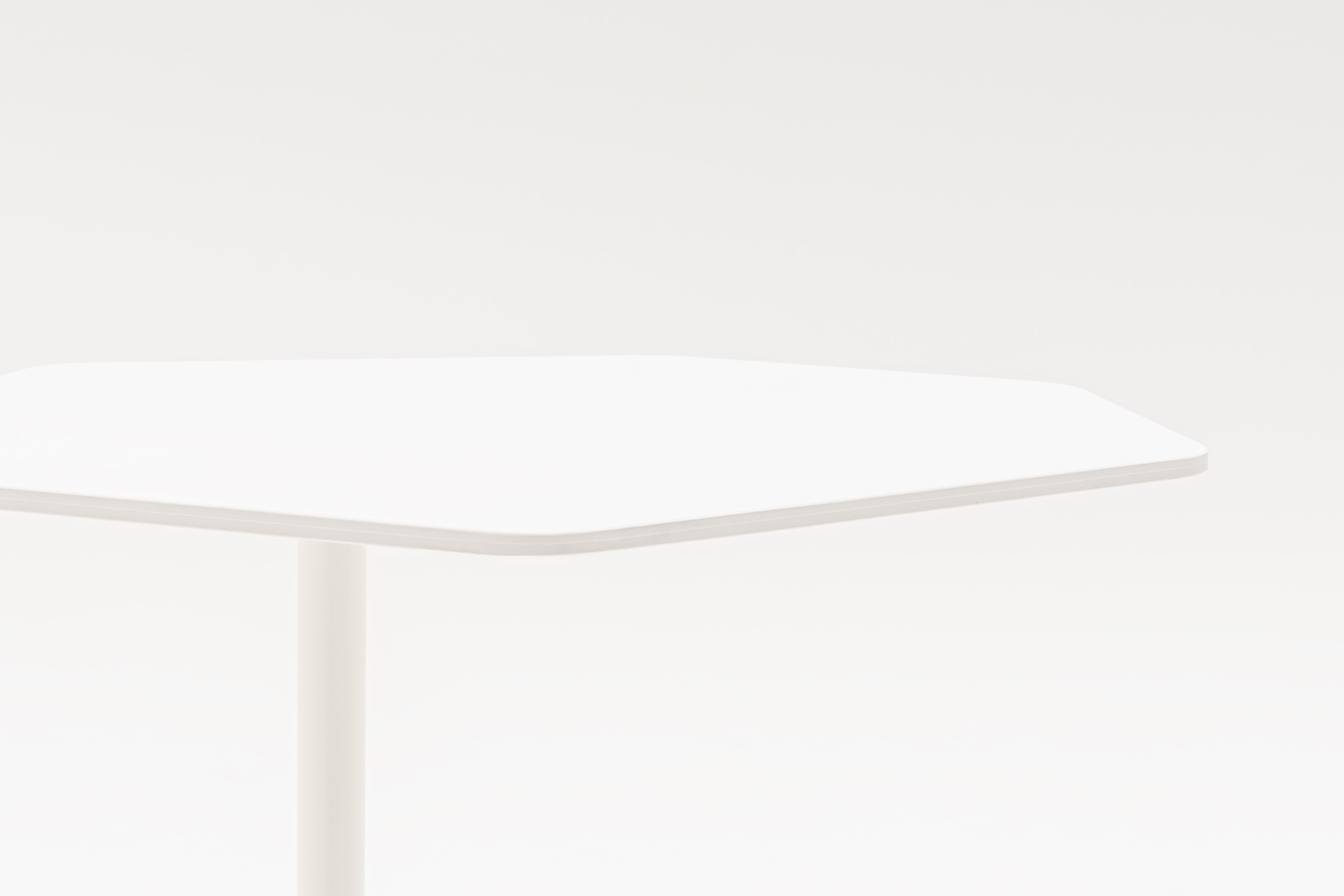 BAZALTO metalen salontafel