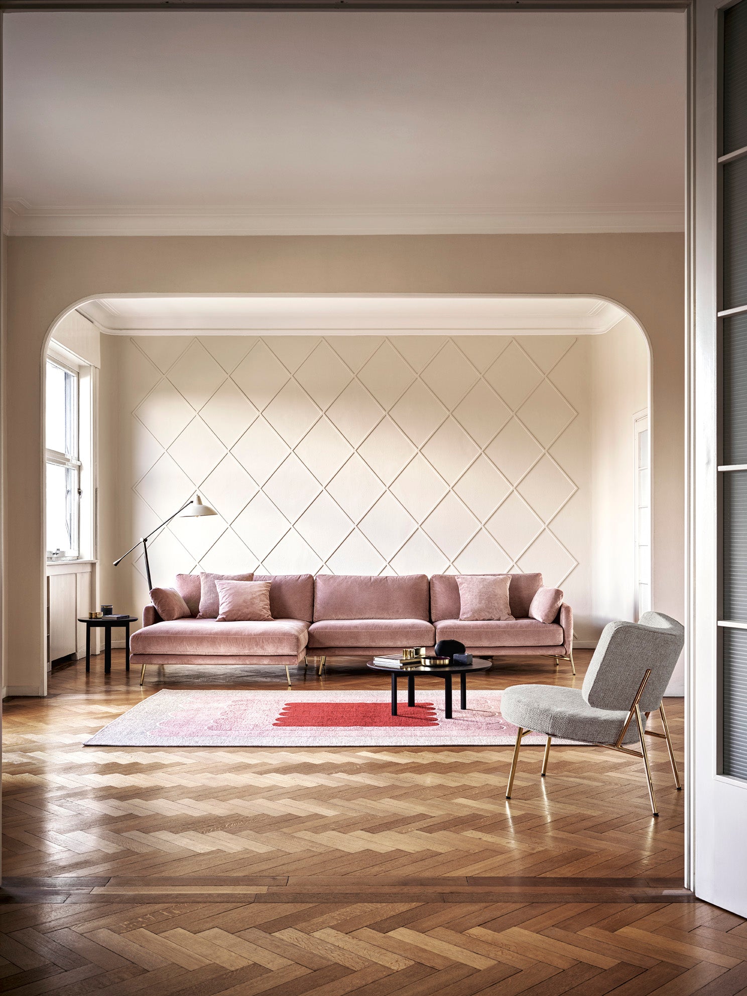 Gevoerde COCO fauteuil met zwarte basis