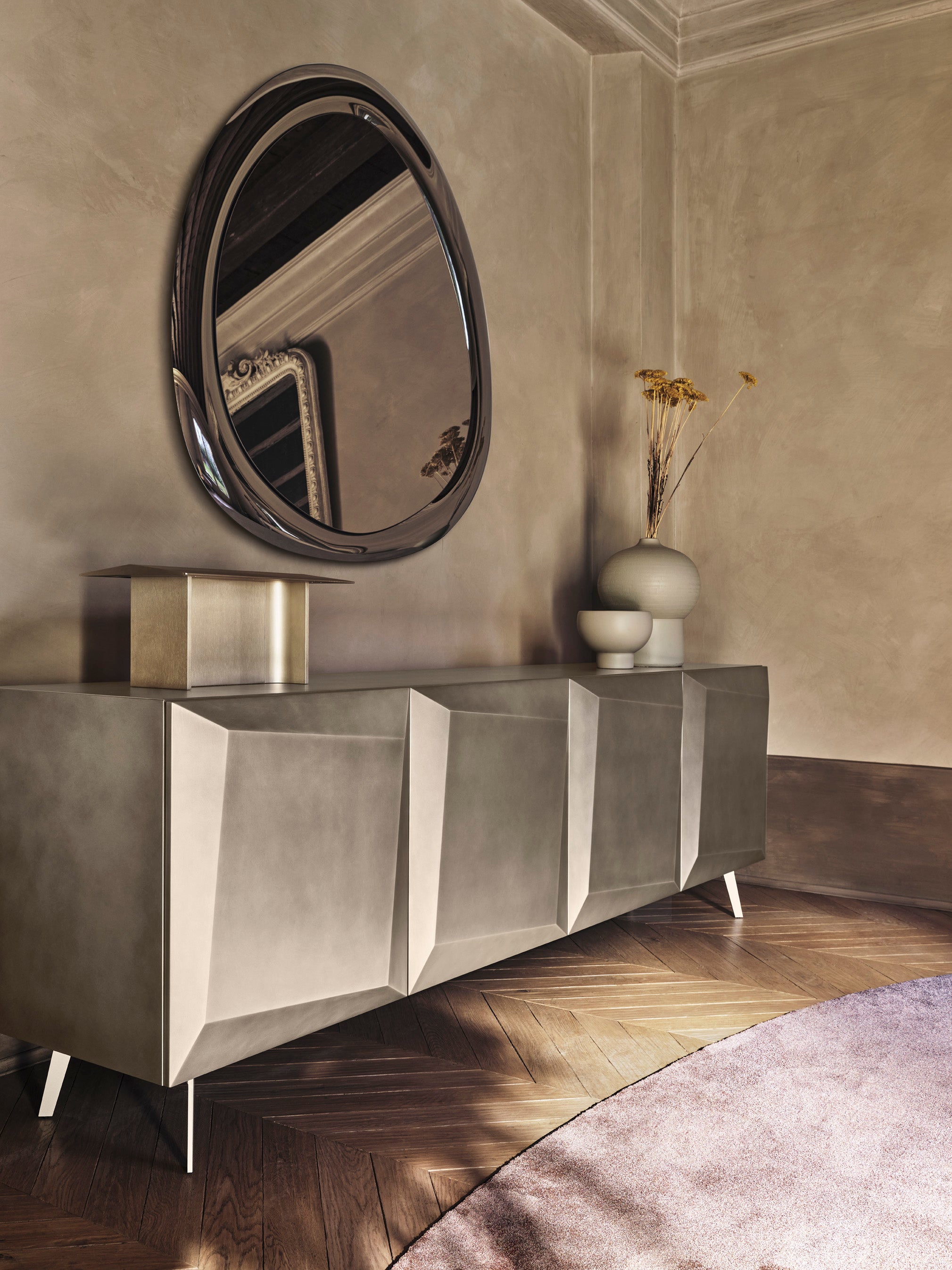 ALTEREGO chest of drawers matte beige