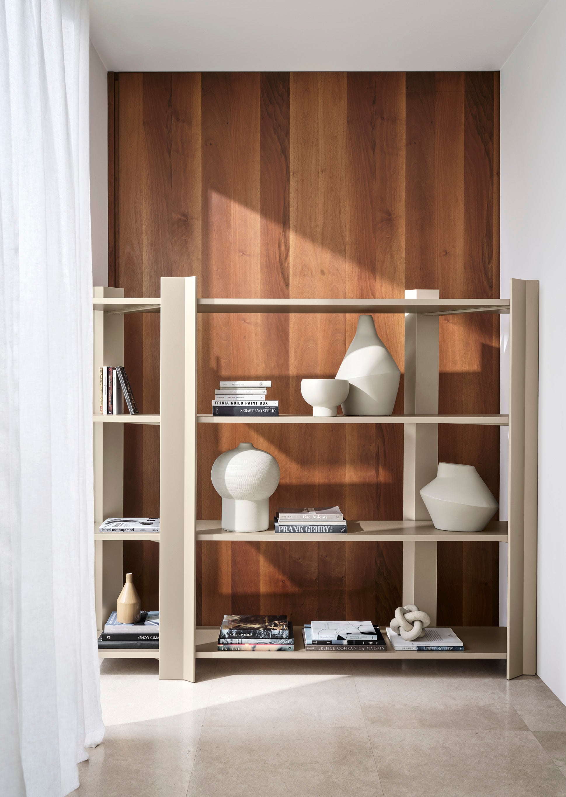 Bruine WU Boekenkast