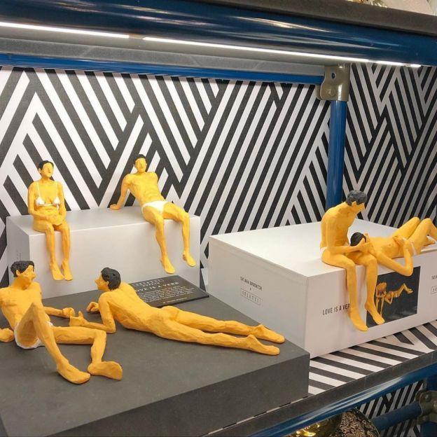 Dekoracja LOVA IS A VERB - PIERROT Seletti Eye on Design