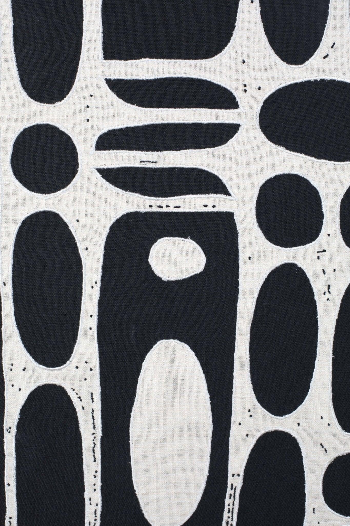 Dekoracja ścienna HALO czarna bawełna Zuiver Eye on Design