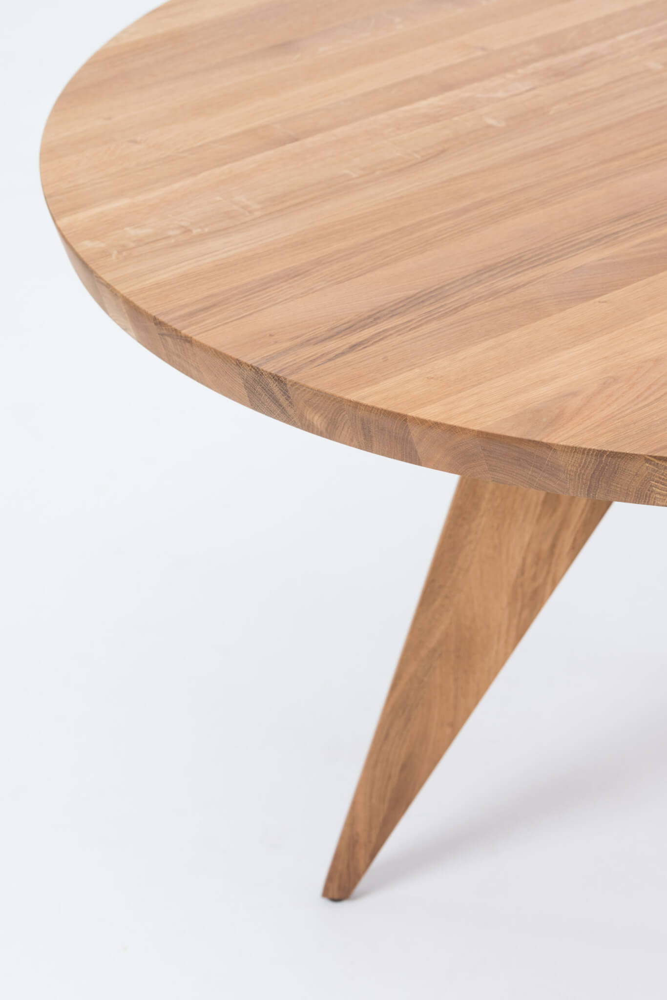 Ronde tafel MEDUSA eik