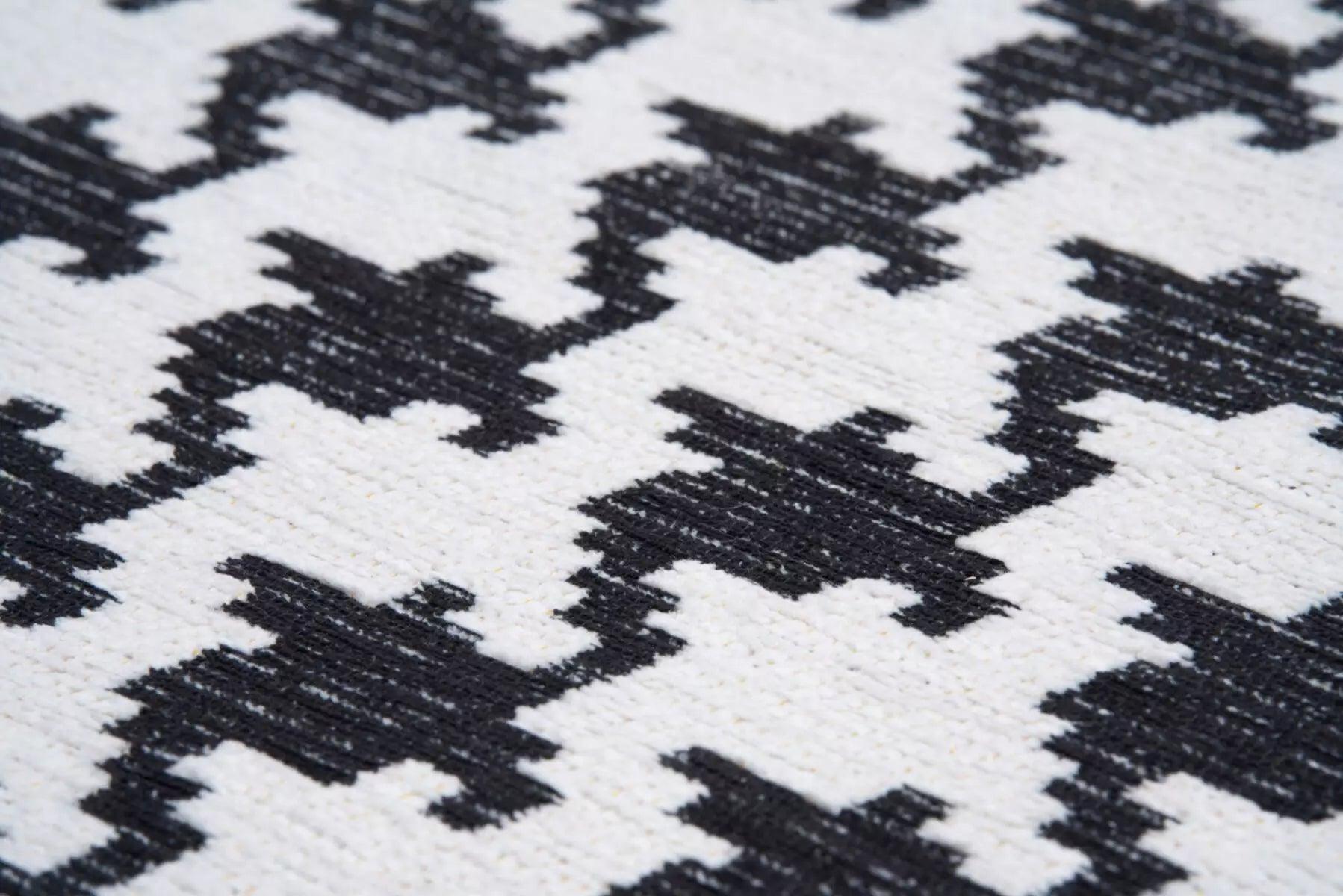 Dywan BLANCHE PURE czarno-biały Carpet Decor Eye on Design