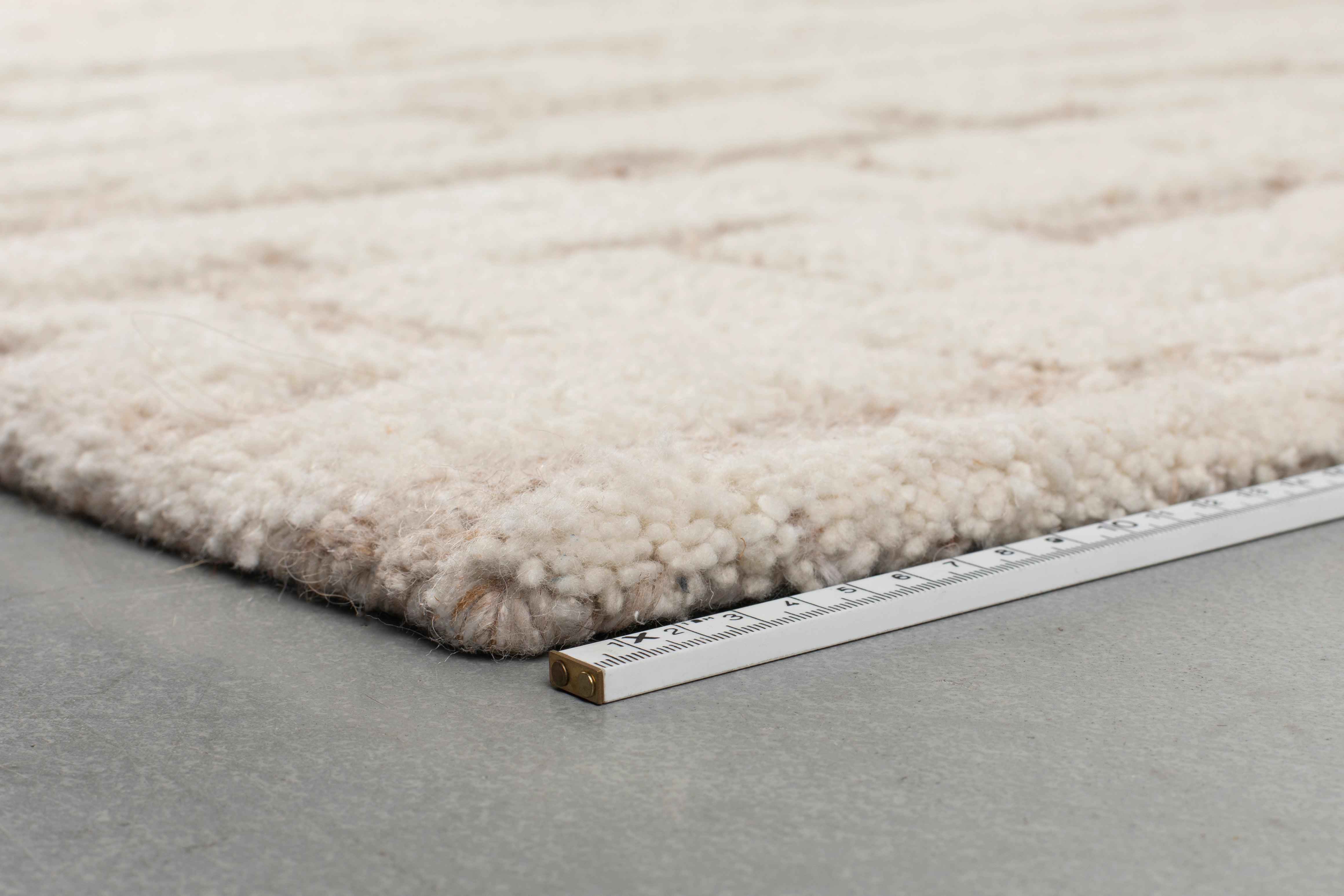 Dywan HILLS beżowy Zuiver Eye on Design