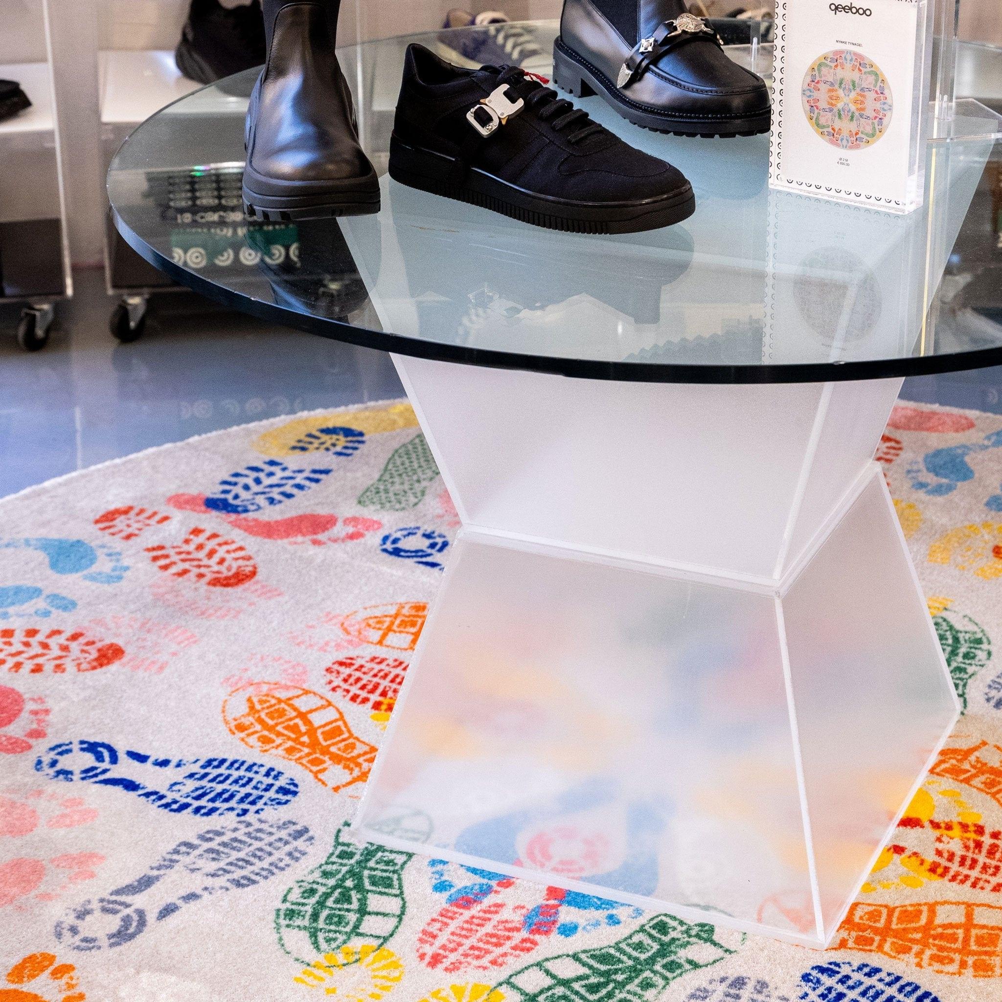 Dywan okrągły LET'S DANCE beżowy Qeeboo Eye on Design