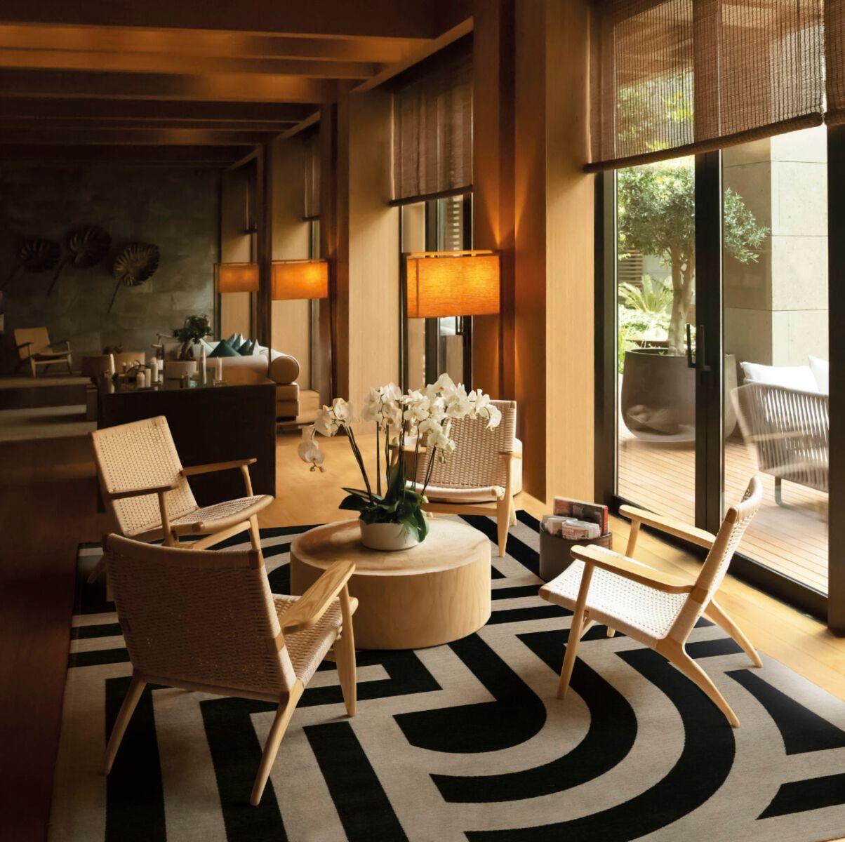 Dywan TIFFANY czarny Carpet Decor Eye on Design