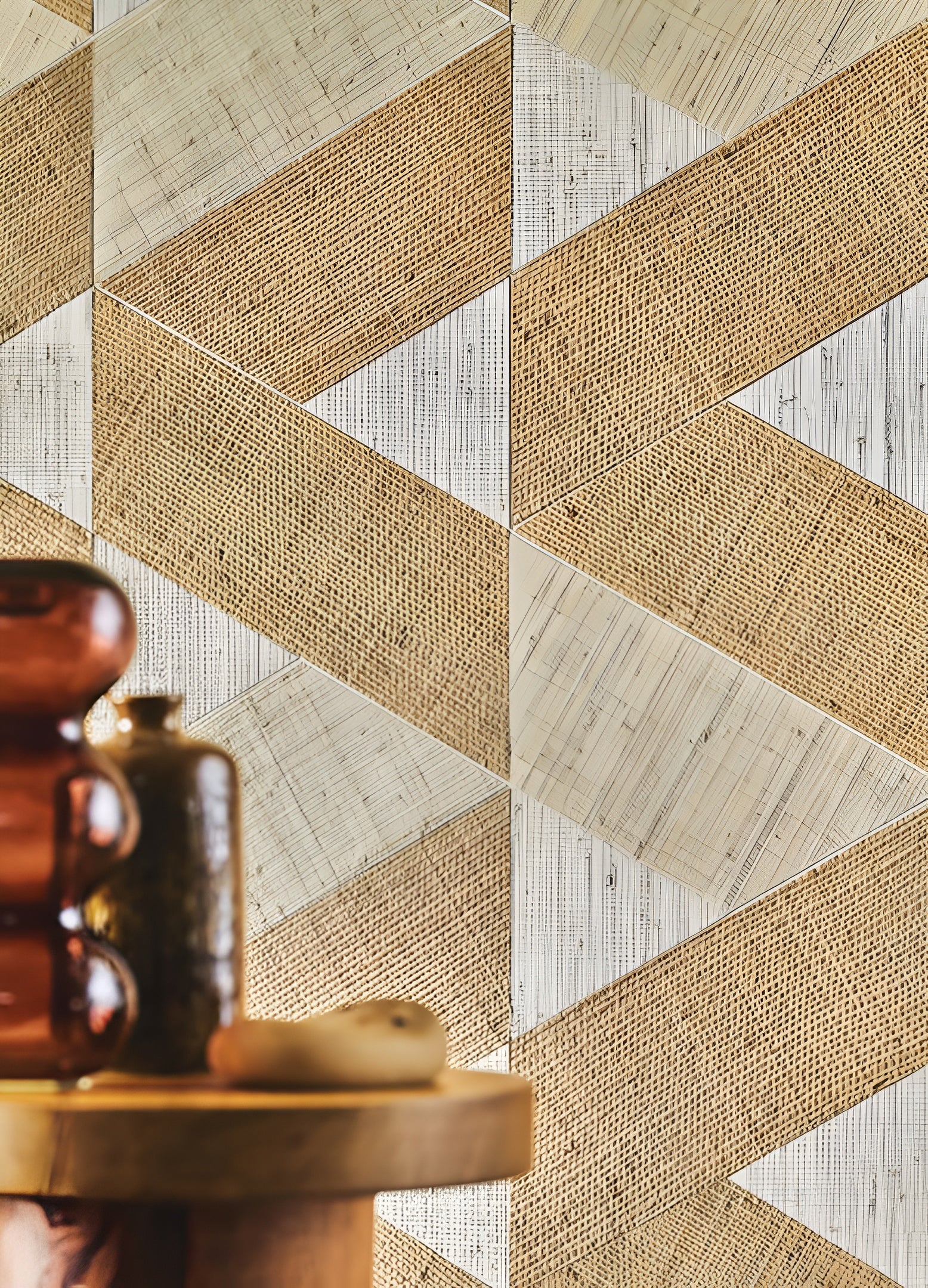 Natuurlijke wandbekleding met geometrisch patroon van raffia SOLAL - NATUREL lichtbruin met beige