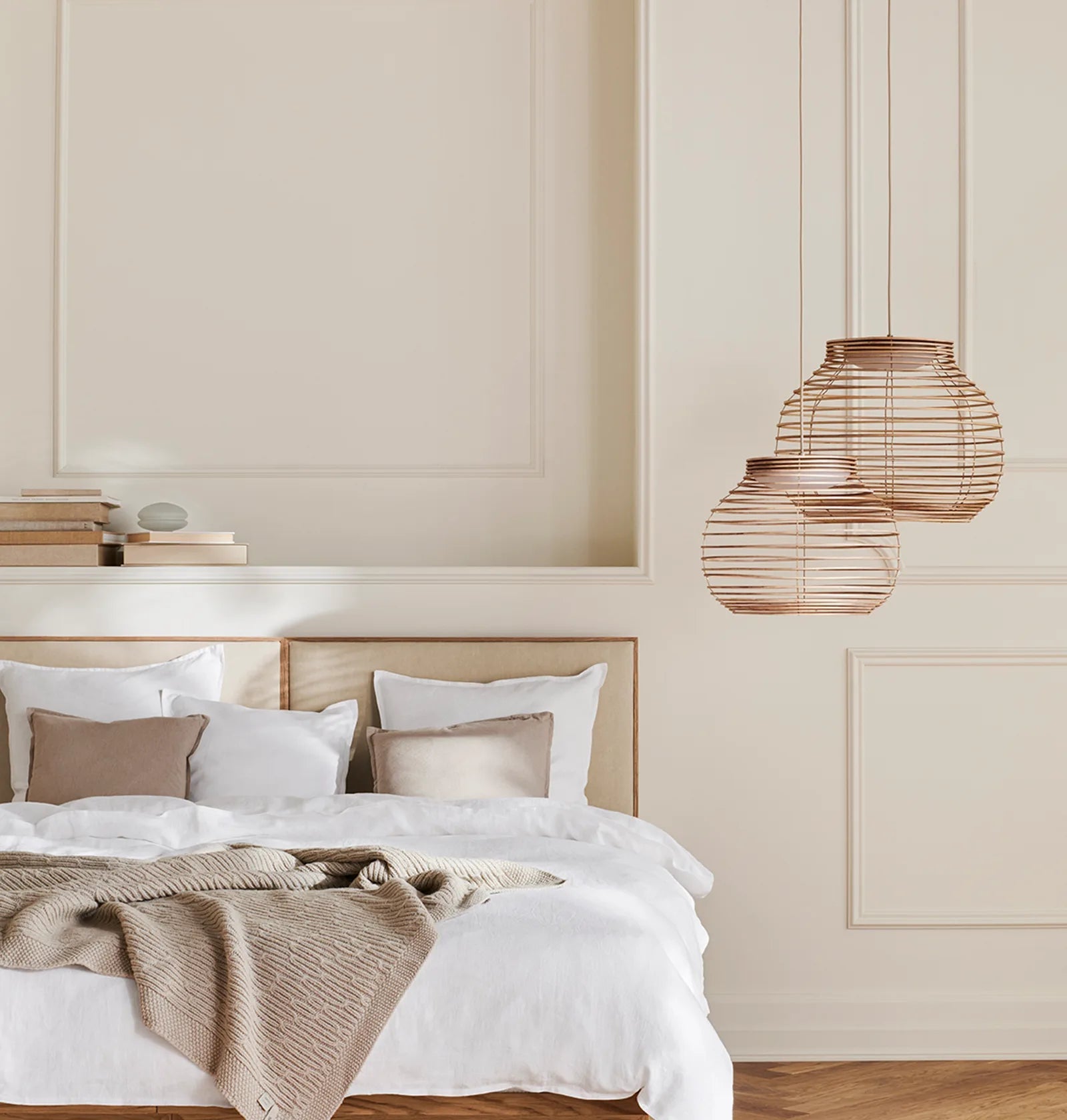 Gestoffeerde hoofdkussen ELTON donker eikenhout