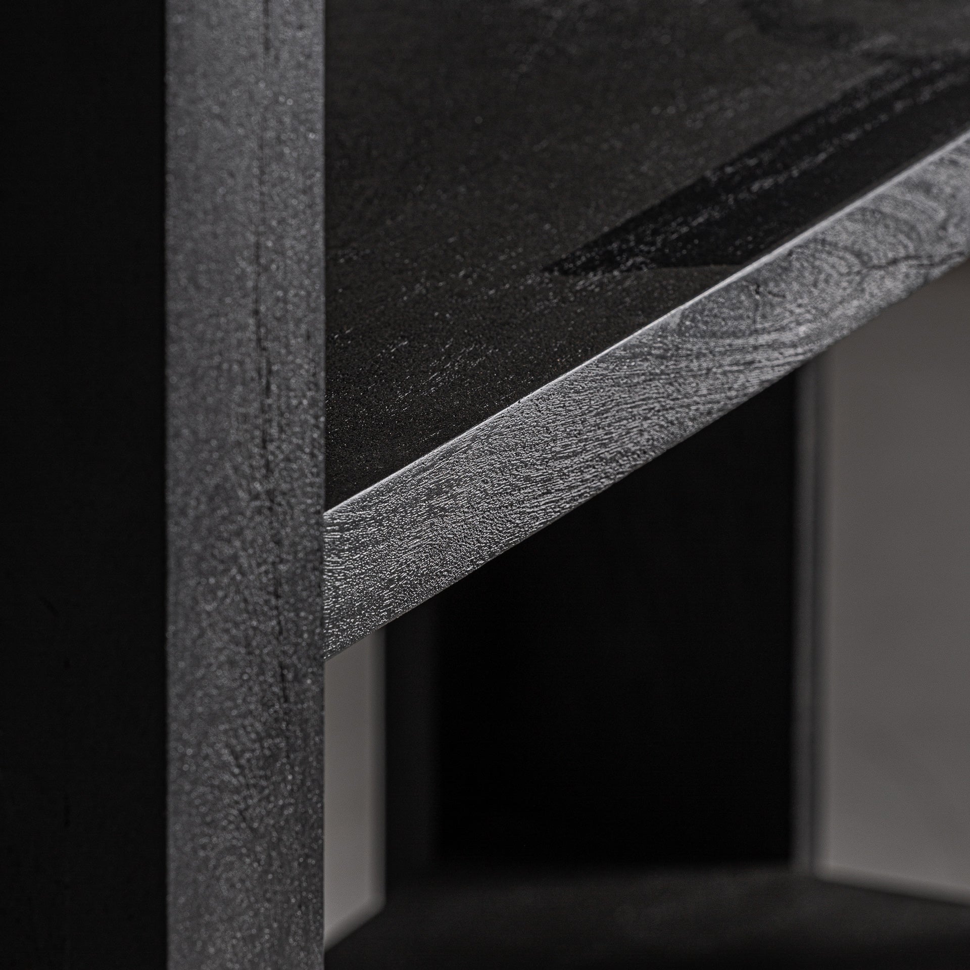 Regal TOURNUS schwarzes Akazienholz