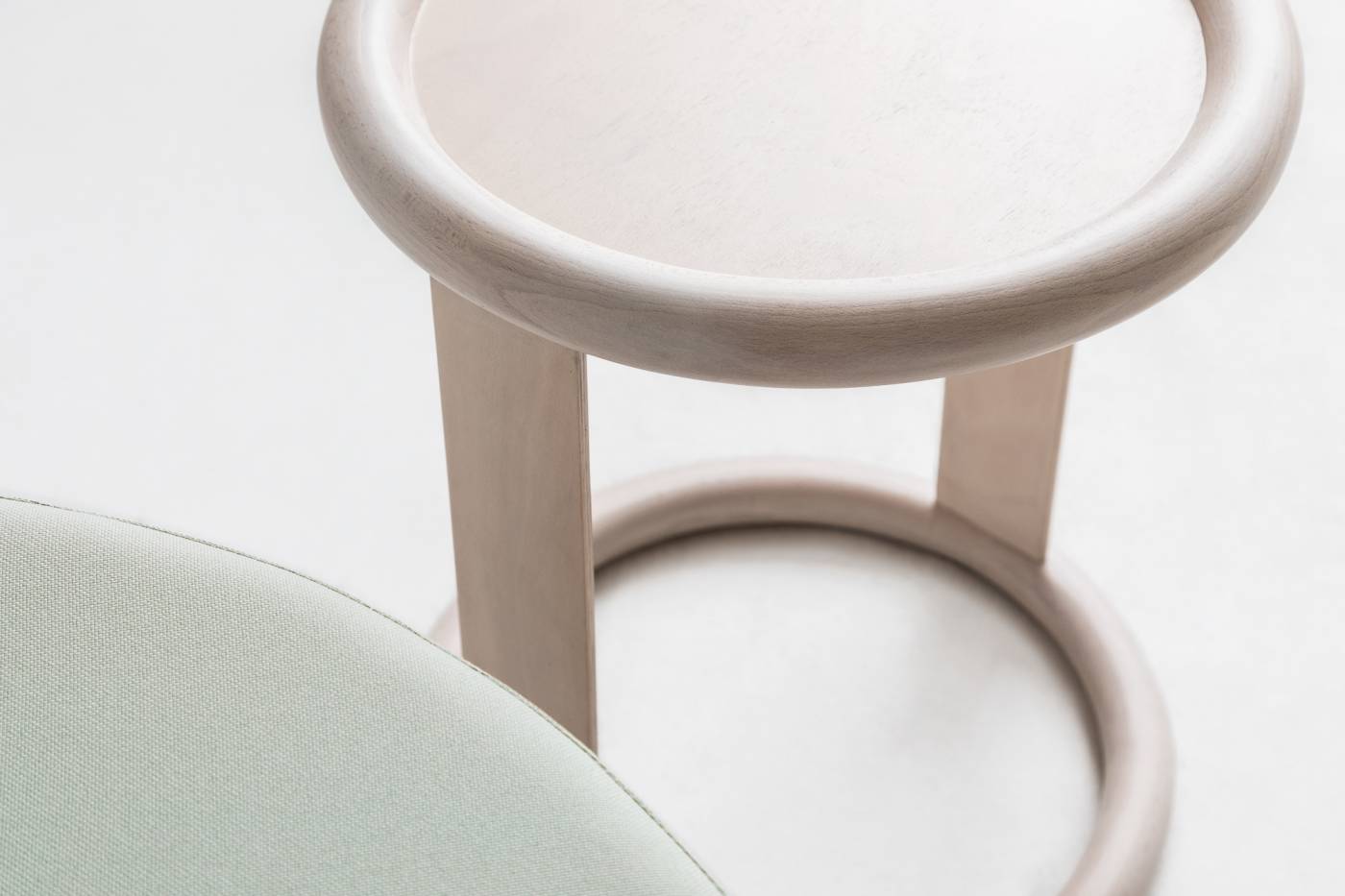 Couchtisch LIKEWISE Buchenholz