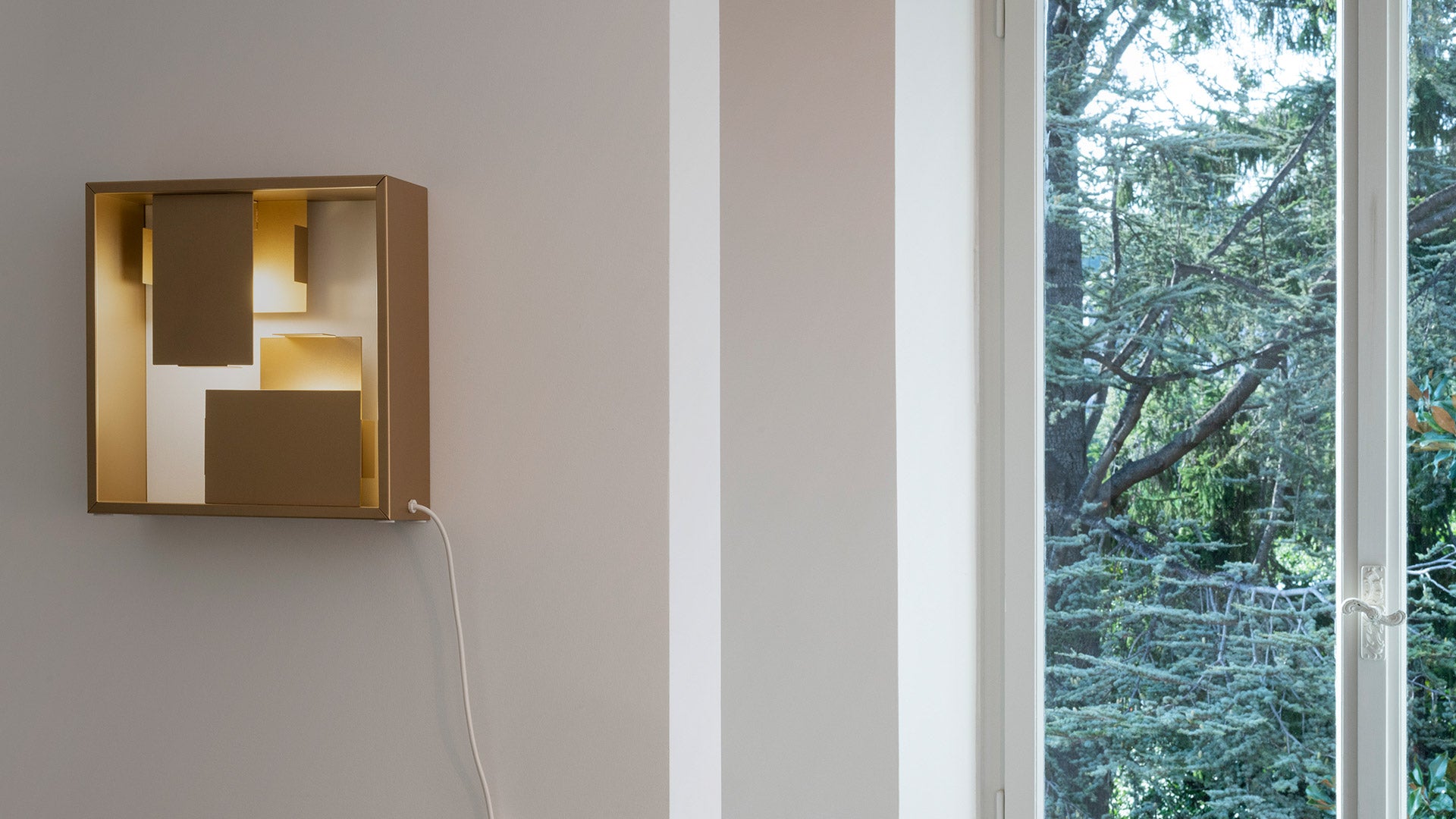 FATO Decorative Lamp in Gold