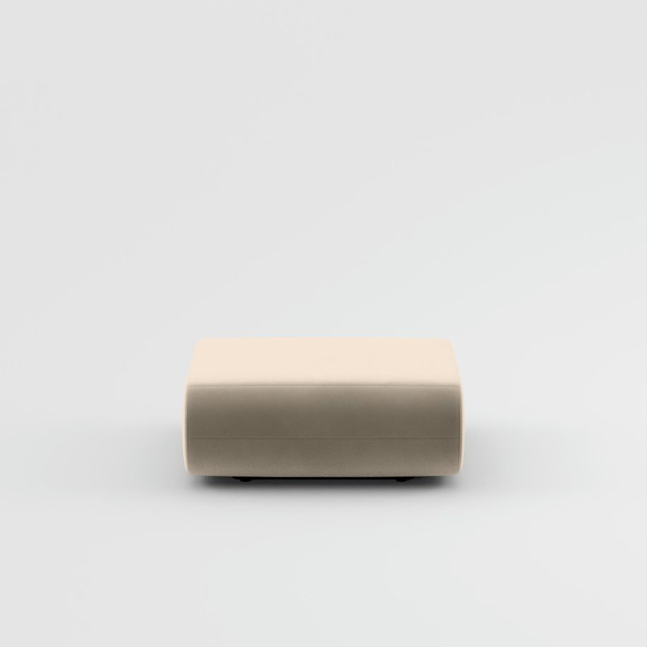 Otomana FAT gestoffeerd