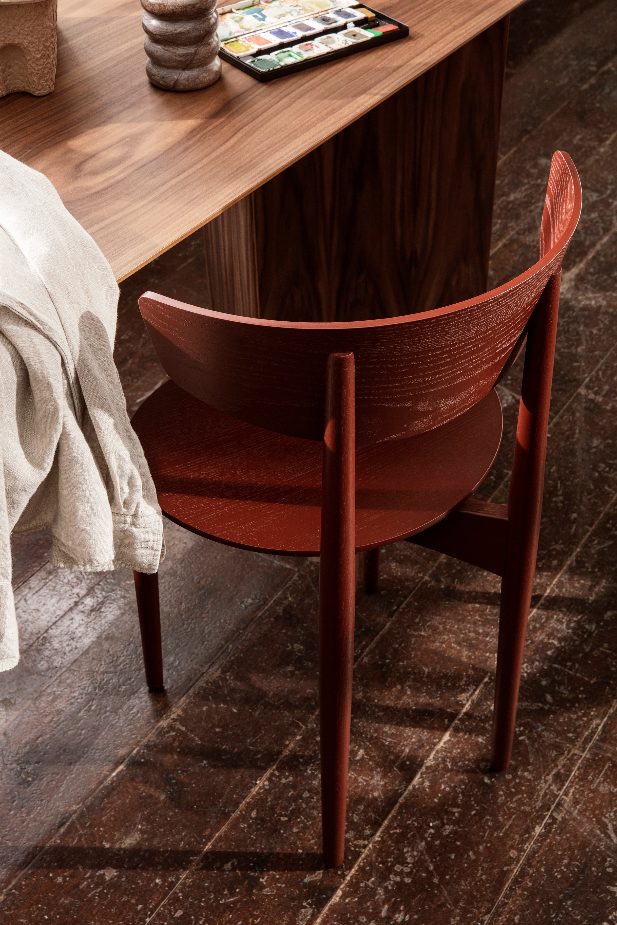 Stoel HERMAN WOOD rood beukenhout