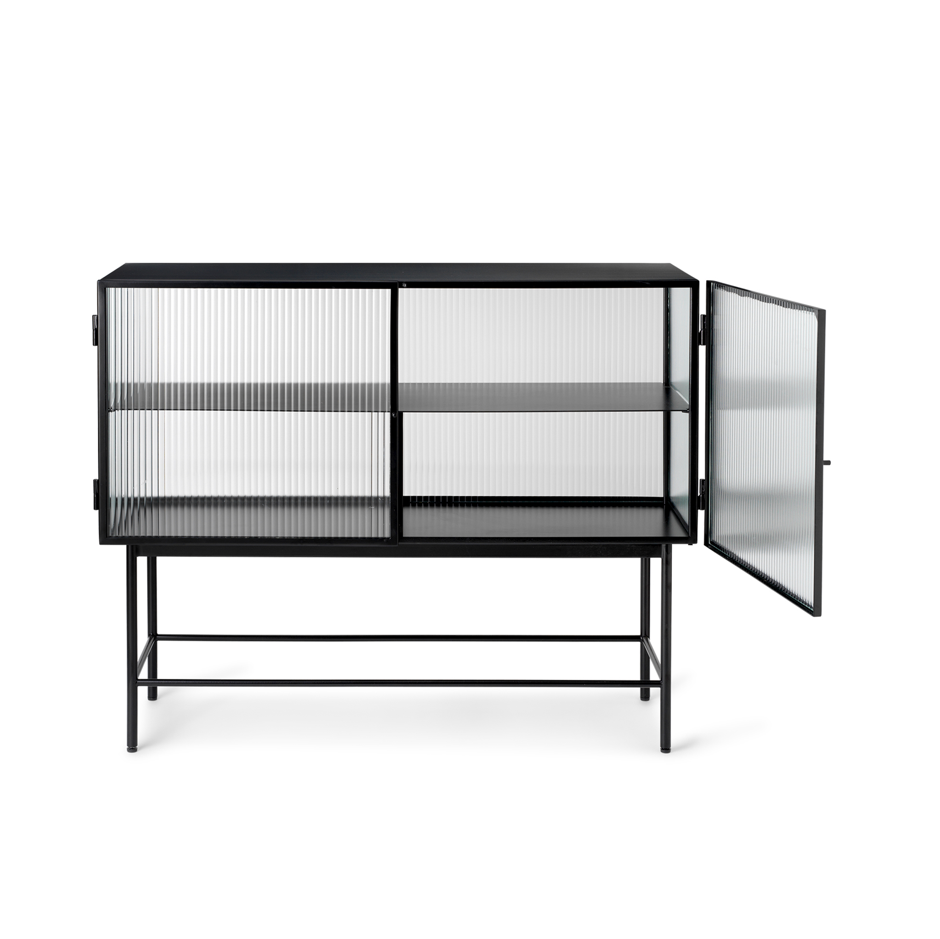 Dressoir HAZE met matglas en zwarte basis